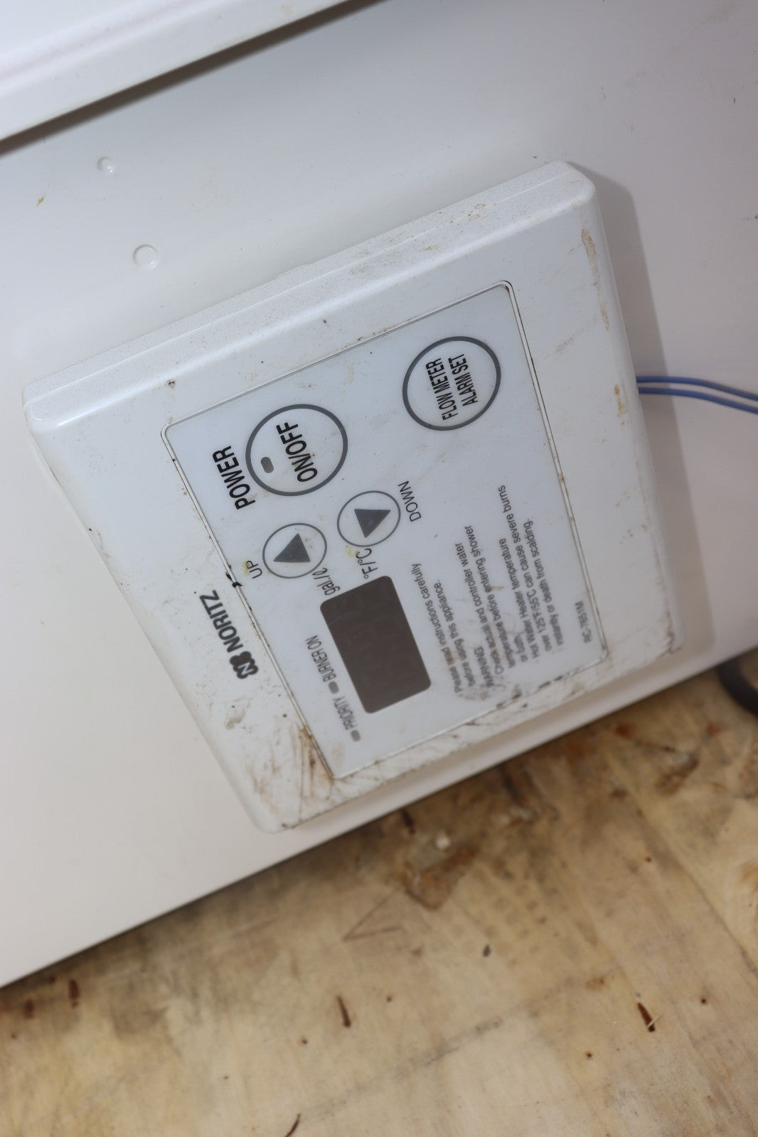Noritz NRC111-DV-NG 199K BTU Natural Gas Tankless Water Heater, Used, w/ Valves