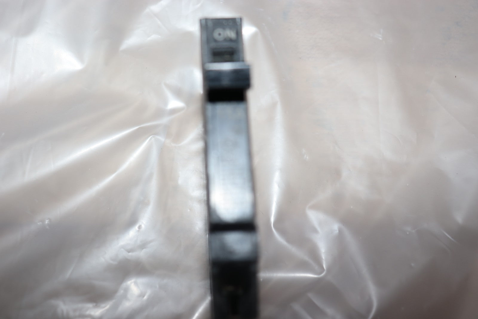 GE THQP115 15A 120V 1 POLE TYPE TQP CIRCUIT BREAKER