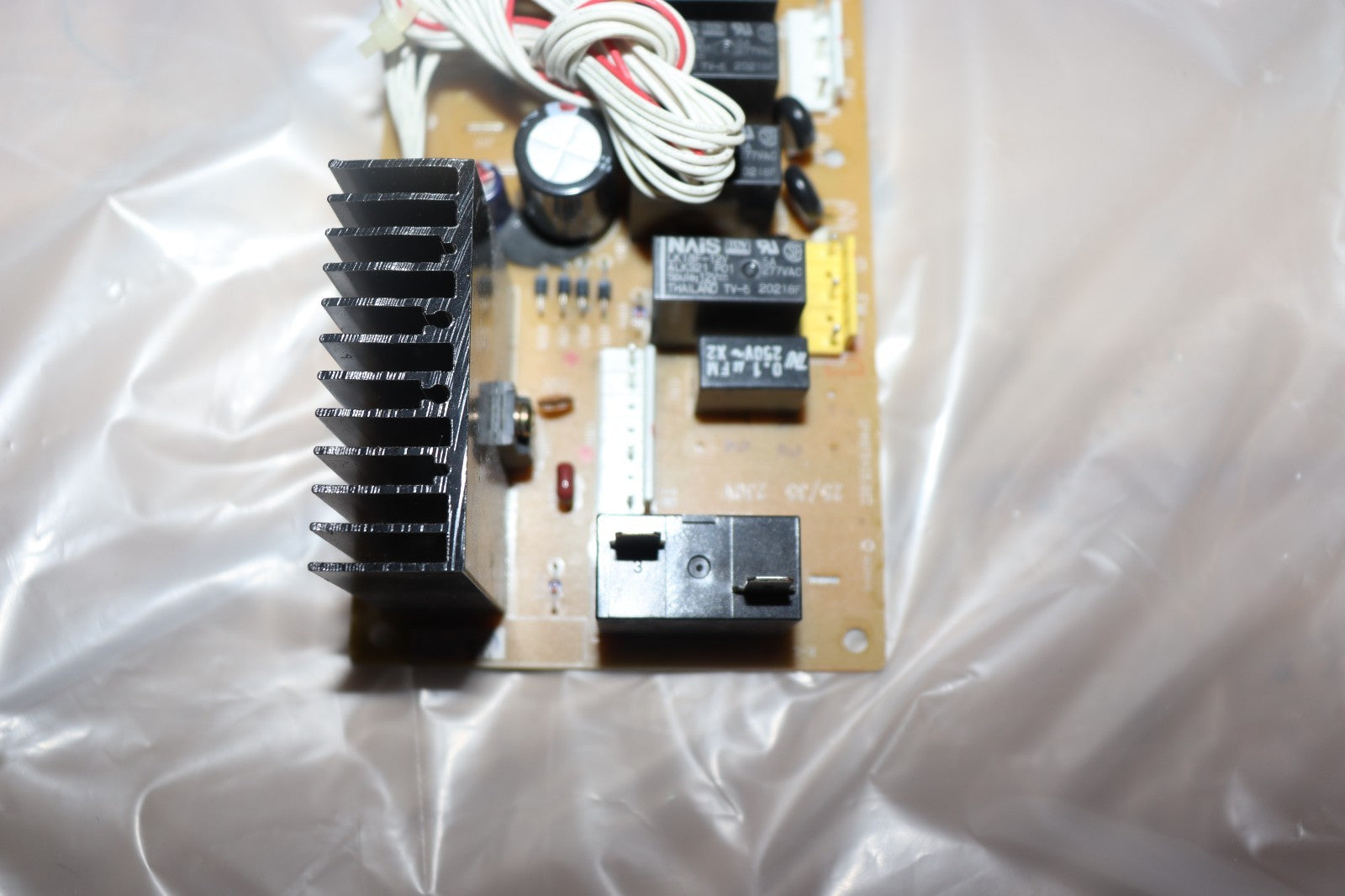 DSGY-B227JBKZ QPWBFB405JBEZ OEM control board of Sharp Wall Unit Air Condition