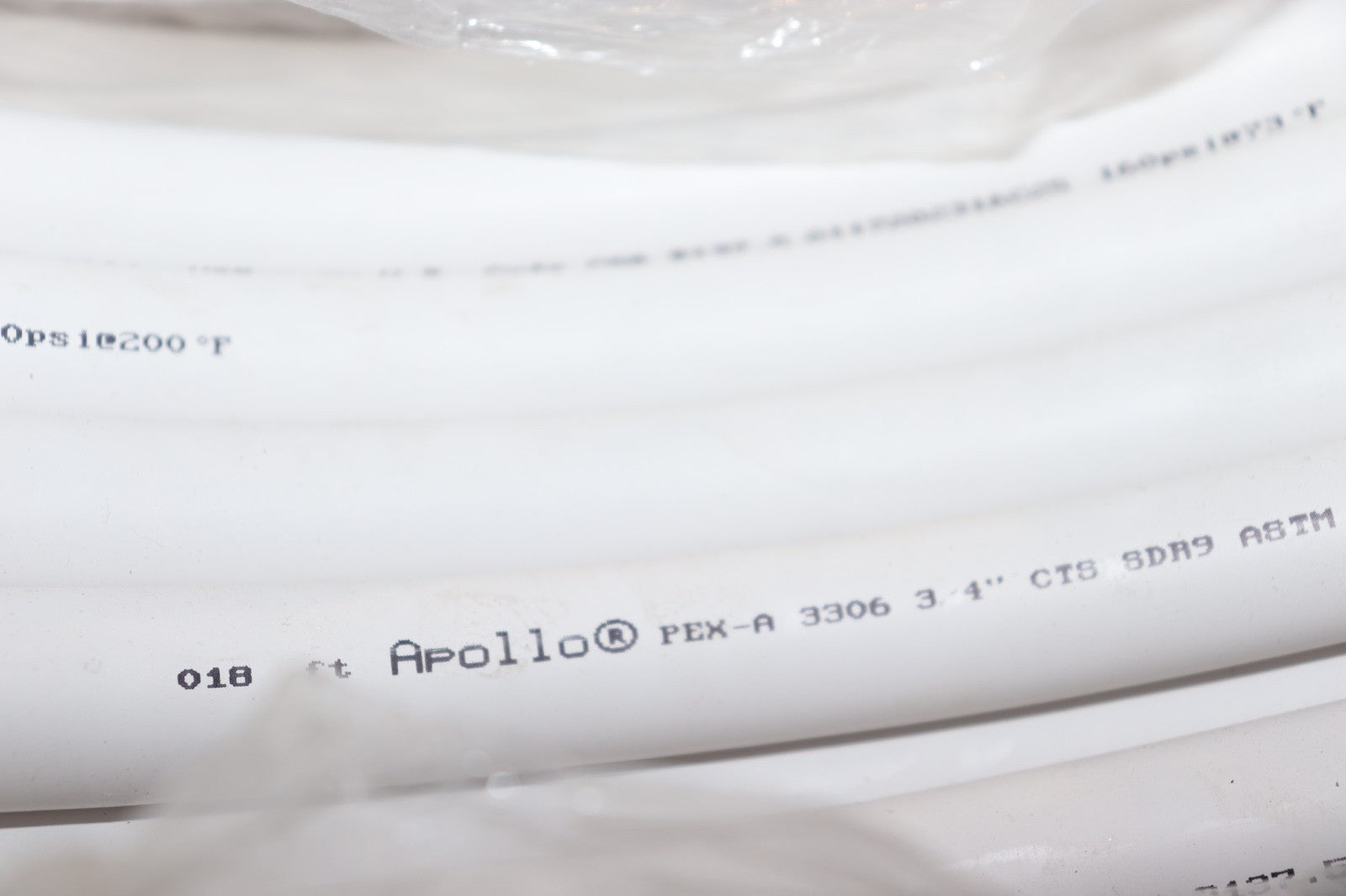 Apollo PEX Tubing 3/4" x 100 ft for Plumbing Applications