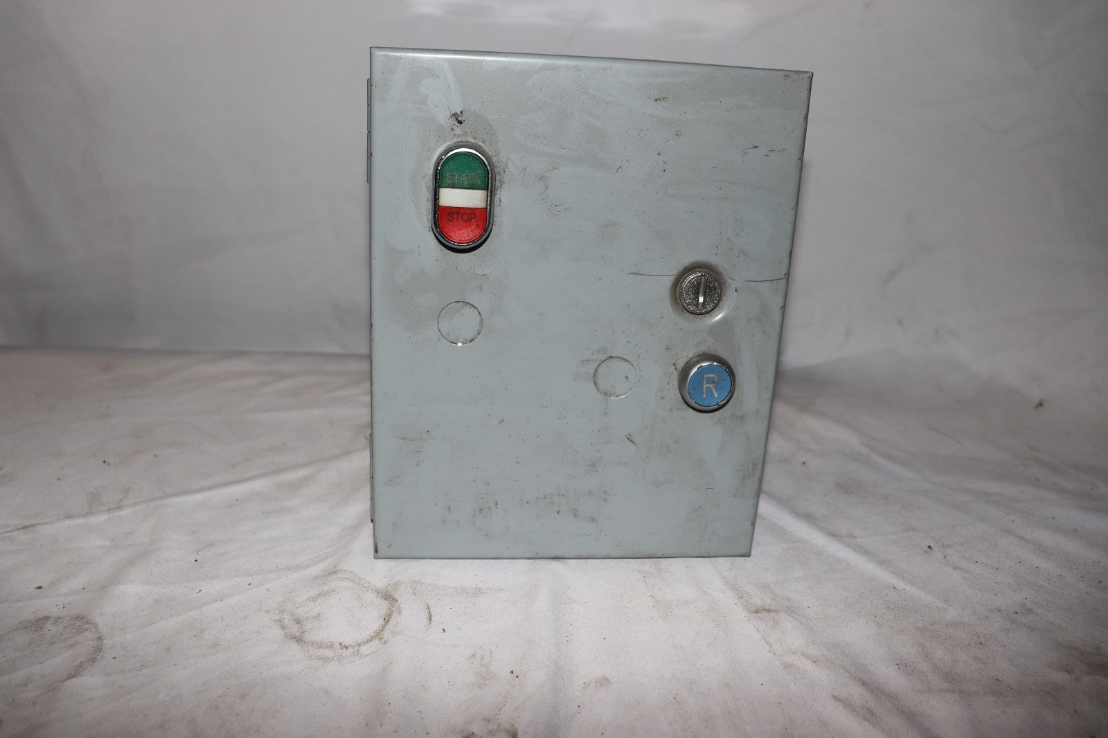 *PREOWNED* Hoffman A10N86 Enclosure w/ A10N8P Panel & Contactors