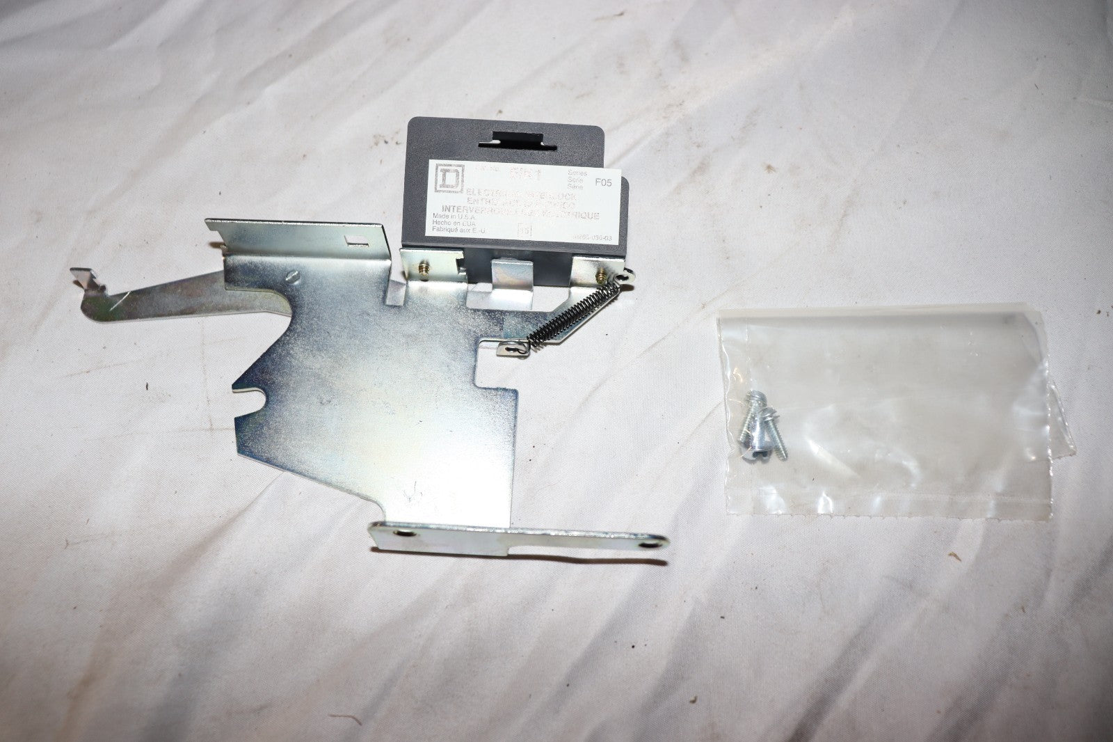 SQUARE D EIK1 Series F05 Electrical Interlock Kit, NEW