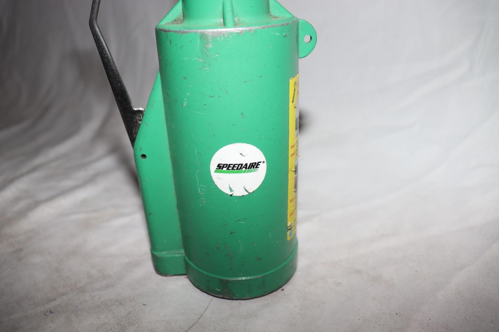Speedaire 3CRH3 Pneumatic Rivet Tool 100 psi  1983 lb Pulling Force Blind Rivet