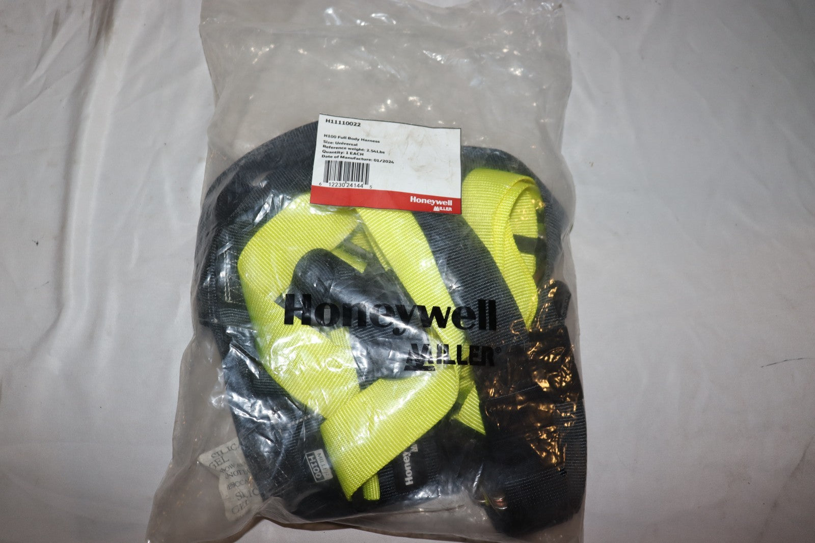 Honeywell H100 Full Body SAFETY Harness 01/24 Manufacturer Date, New, Sealed