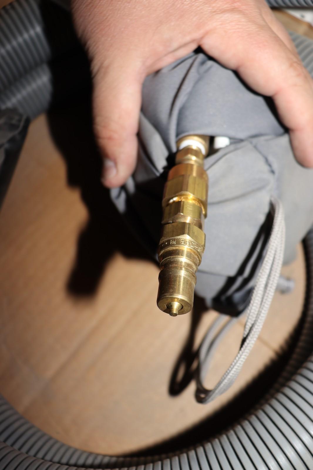 Rotovac Shear Dry Upholstery Cleaning Tool Low Moisture Tool / 10ft Hose