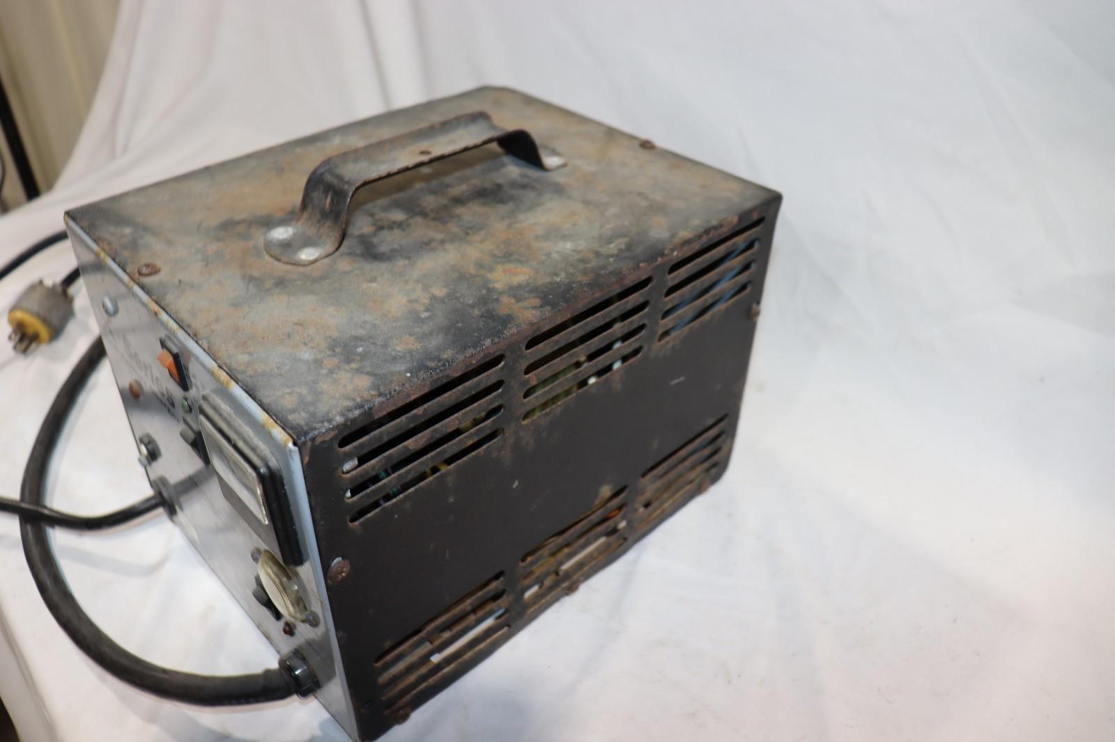 Lester Electronics 370-2540 E-Series SCR Charger 36 V, 30 DCA, SY SB50 Grey SCR