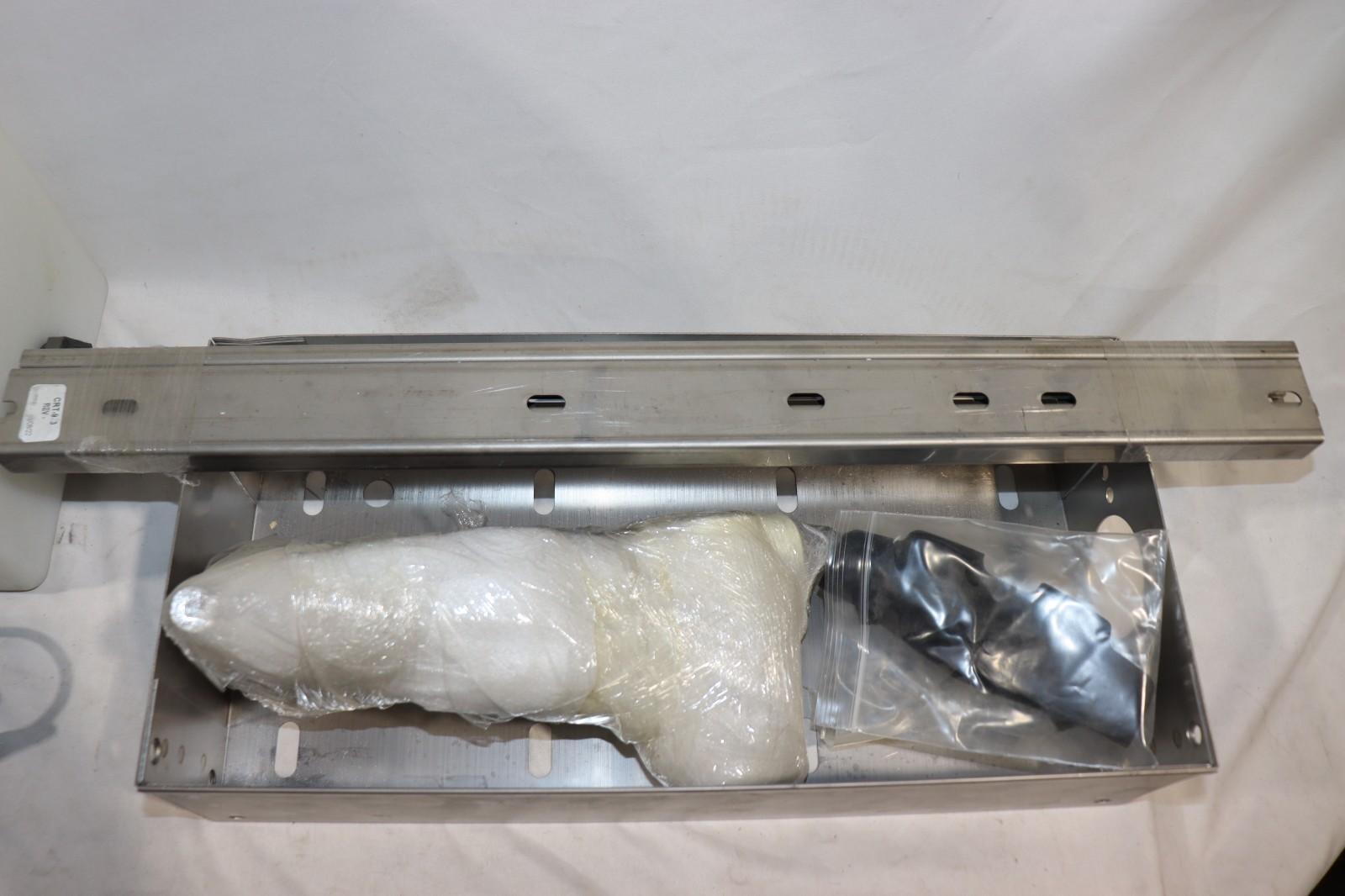 Ace Roto-Mold 7 Gal Cylinder Tank, Independent Chemical, w/ Level Switch CRT149