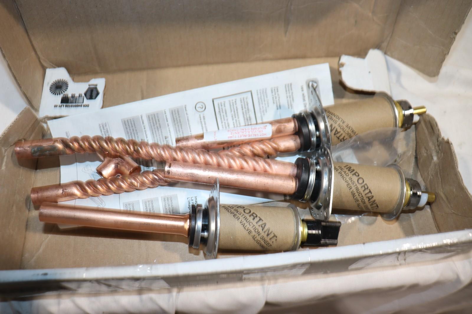 Delta R2707 Three Hole Roman Tub Faucet Rough In Kit, Worn Box, New