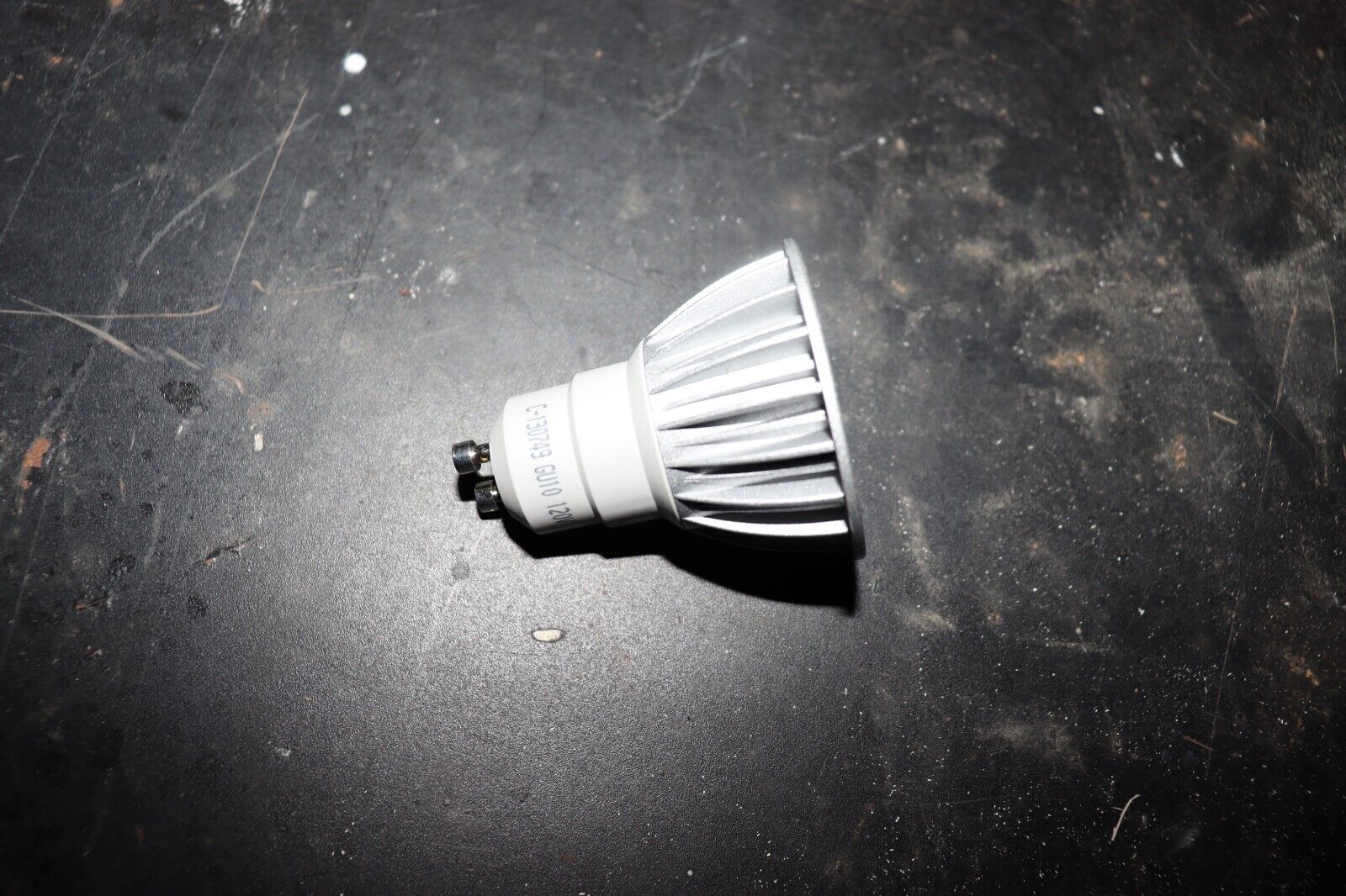 2 PIN LED BULB, 5W, GU10 LED, 4000k, C-130749, 120V, 325 LUMENS, NEW - Northside Material Brokers