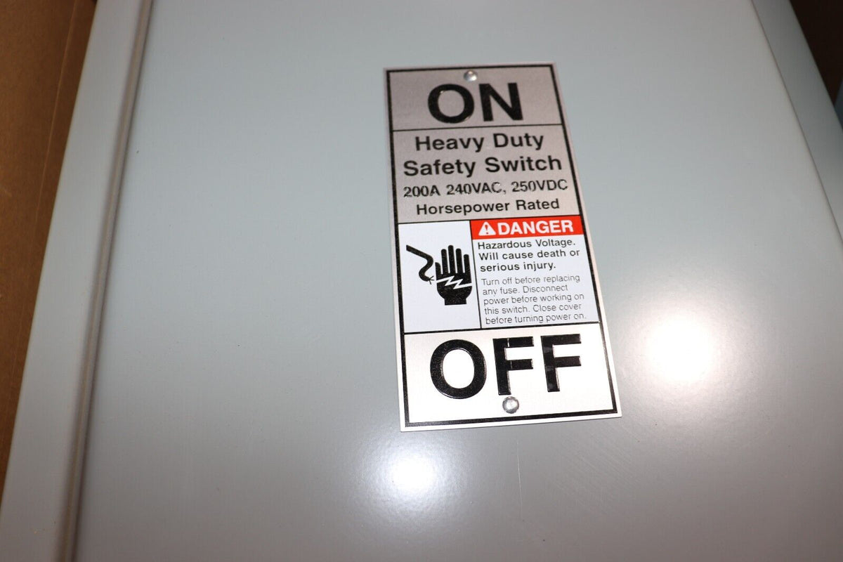 200 Amp 2 Pole 240 Volt Siemens HF224N Fusible Safety Switch Heavy Duty Nema 1 - Northside Material Brokers
