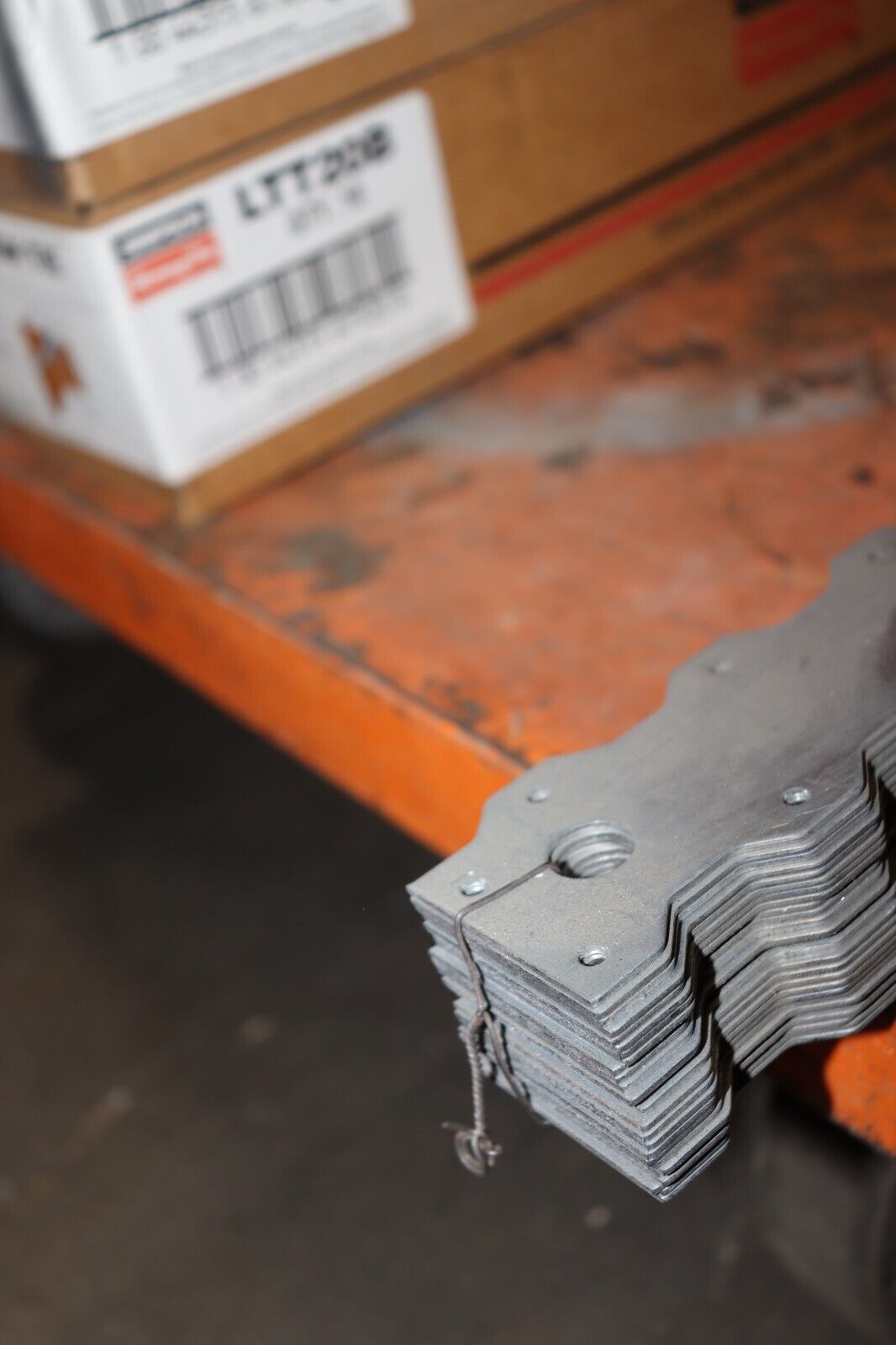 25 PACK - Simpson ST6224 Zinc Galvanized Precut Strap Tie 16 Gauge x 23-5/16 Inc - Northside Material Brokers