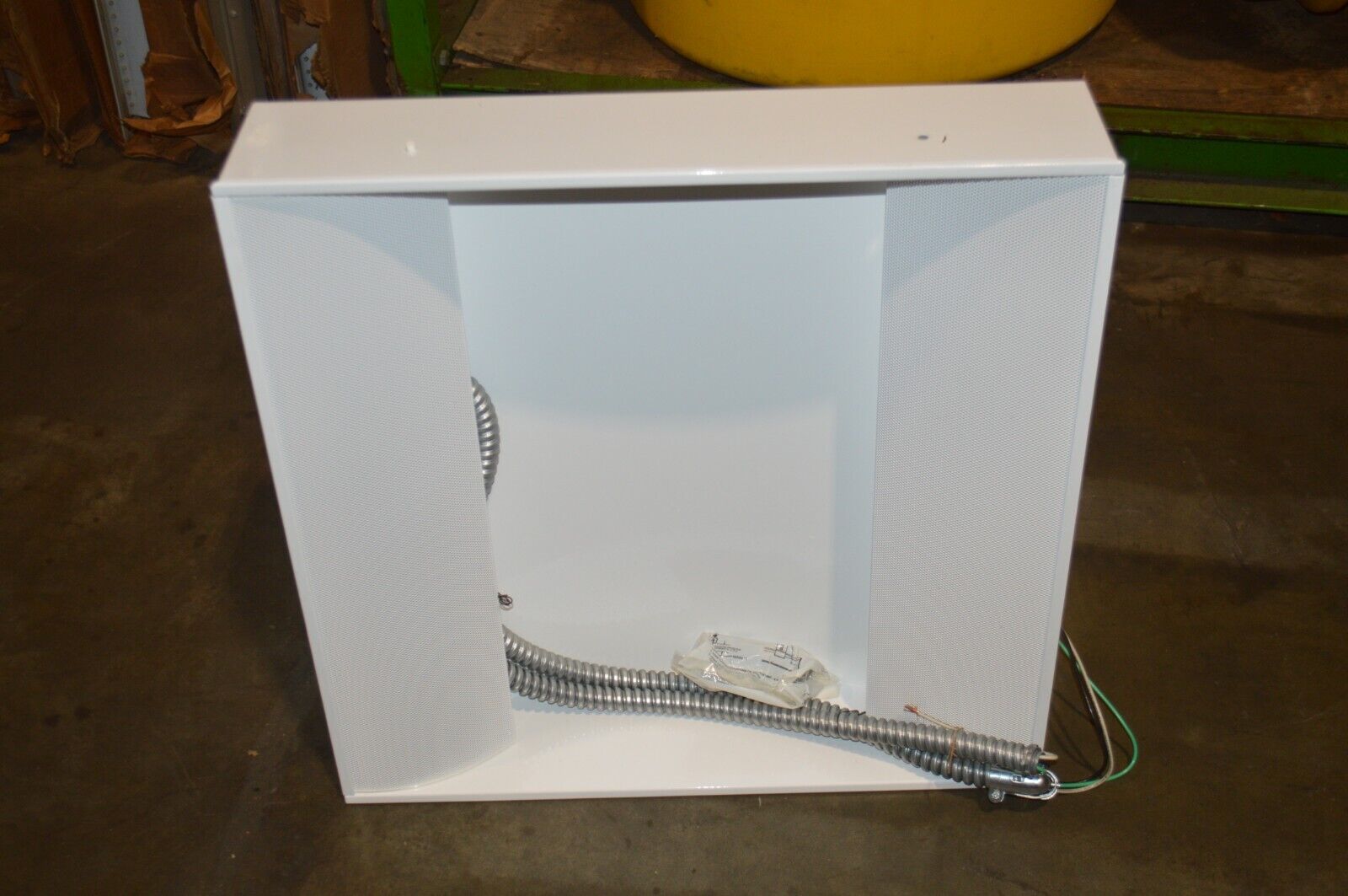 2FT X 2FT FLUORESCENT DROP CEILING DIFFUSER LIGHTS - Northside Material Brokers