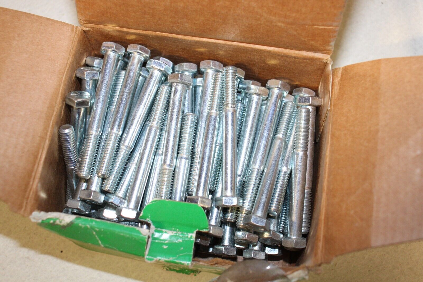 5/16 X 2-3/4 HEX BOLT, GRADE 5, ZINC, BOX OF 100, HILLMAN - Northside Material Brokers