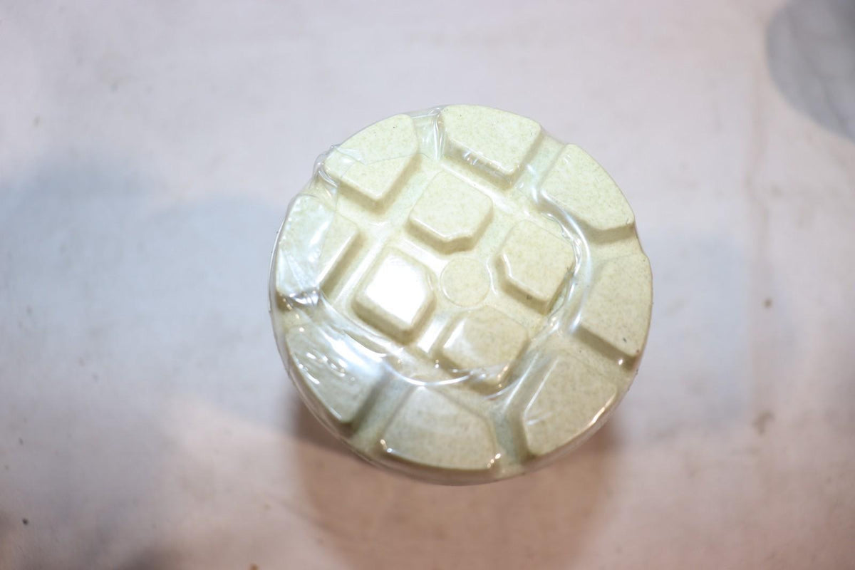 9 Pack - 3 Inch Fusion 100 Grit Puck for Dry, Rezmic Diamond, Black - Northside Material Brokers