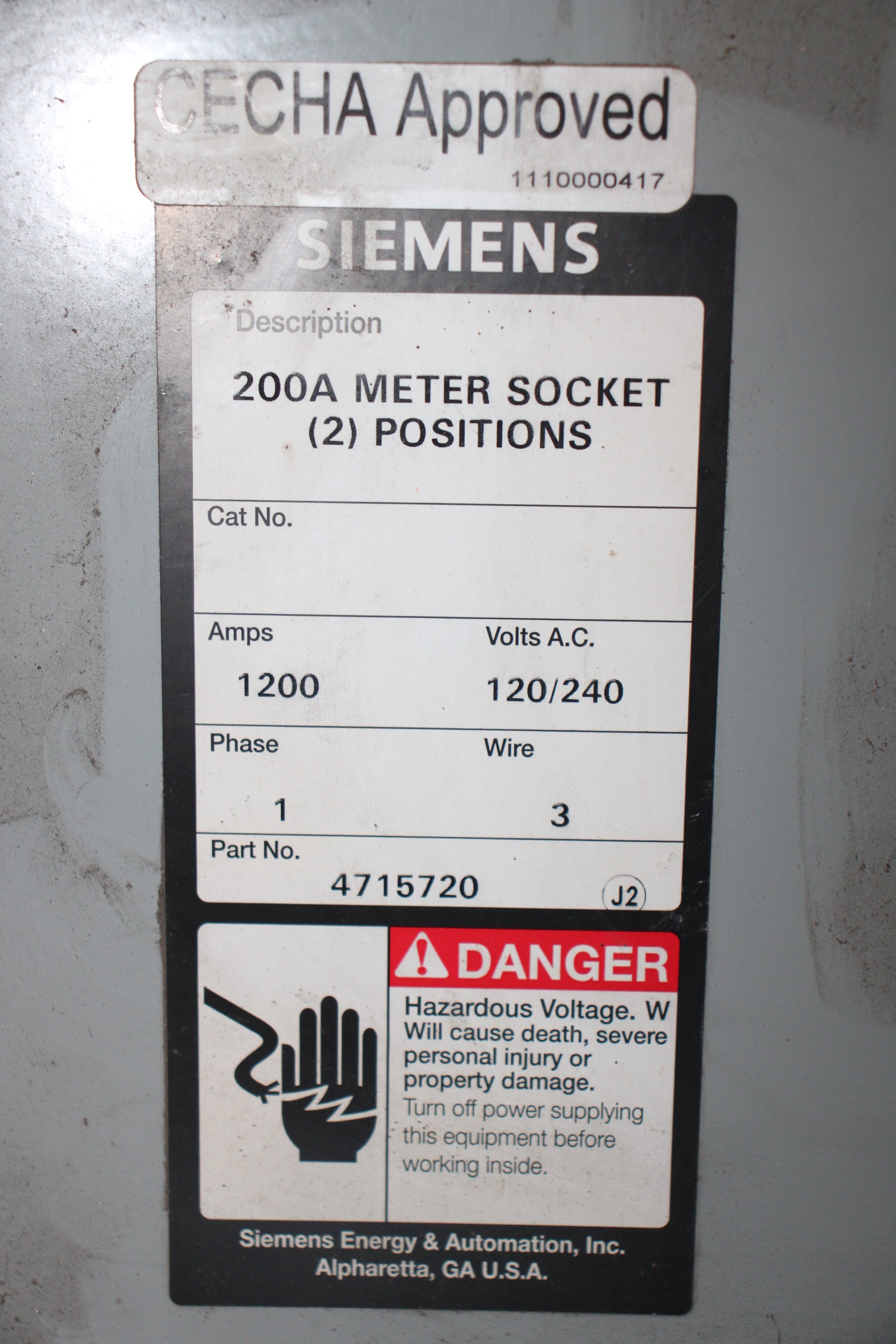 Siemens WMM2200U 120/240 VAC 200 Amp 1-Phase 100 kA 3-Wire 2-Position Ring Meter Stack