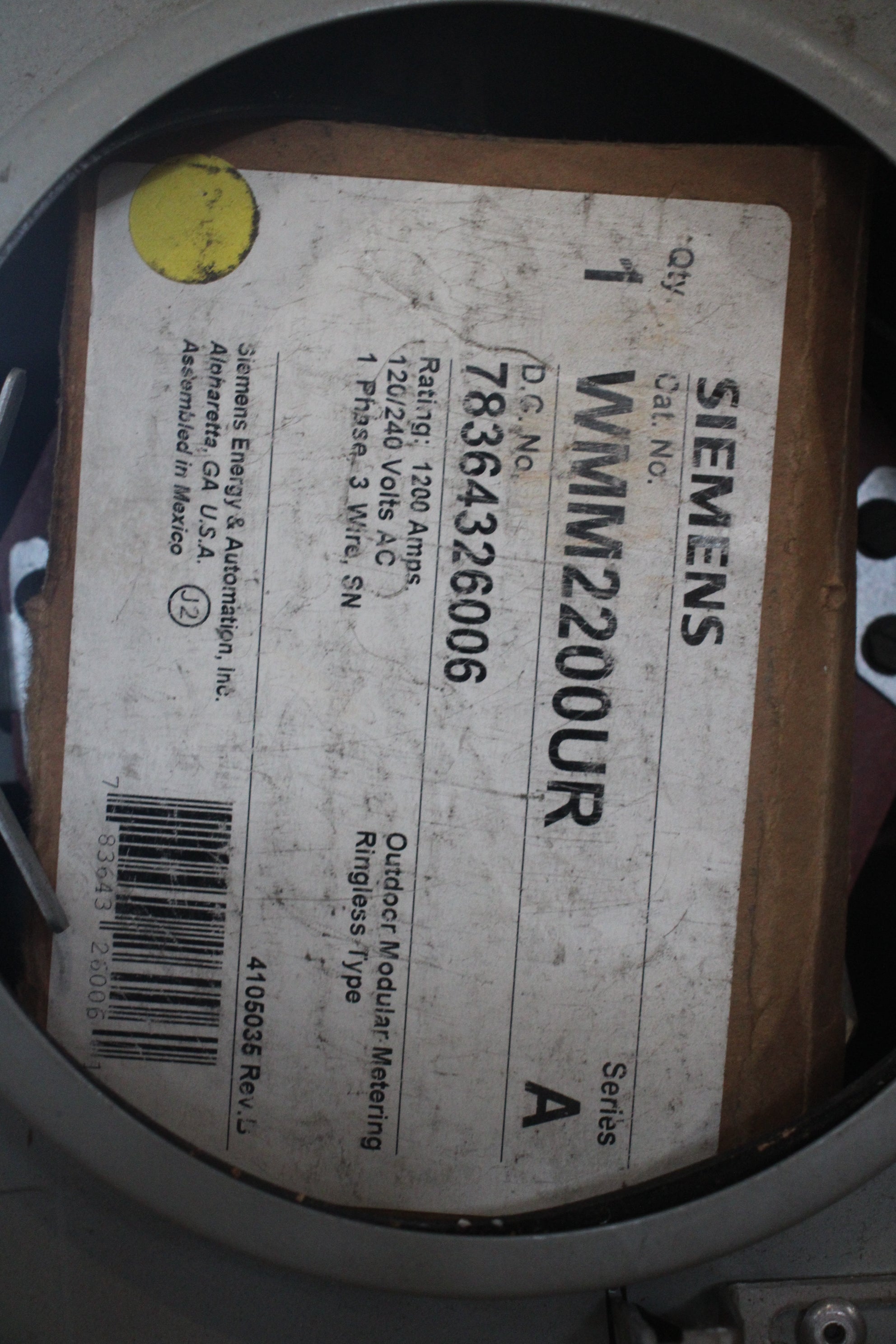 Siemens WMM2200U 120/240 VAC 200 Amp 1-Phase 100 kA 3-Wire 2-Position Ring Meter Stack