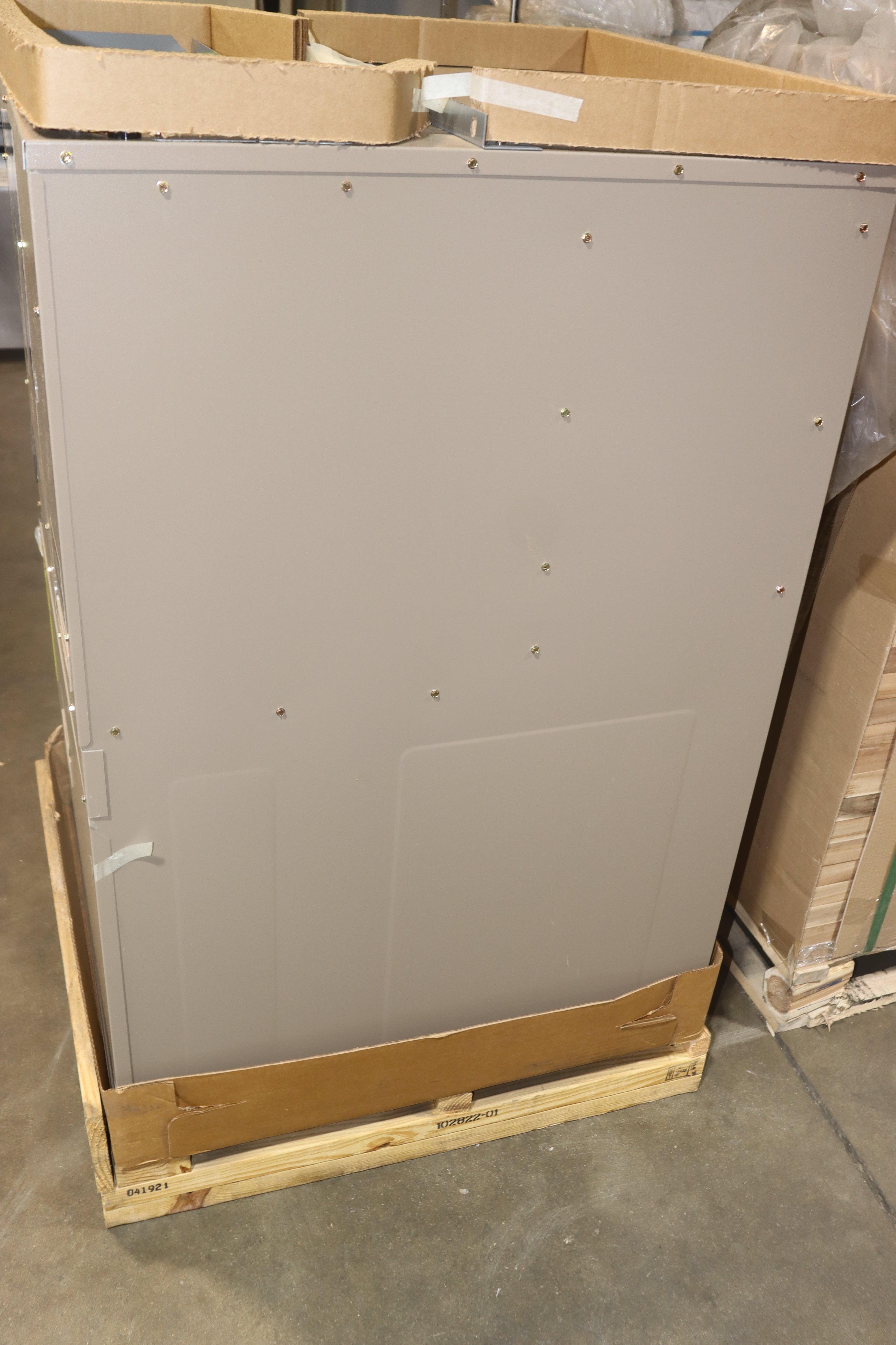 Magic-Pak HWC8N6012P30A1 Packaging Vertical Unit 60K Heat / 30K Cooling