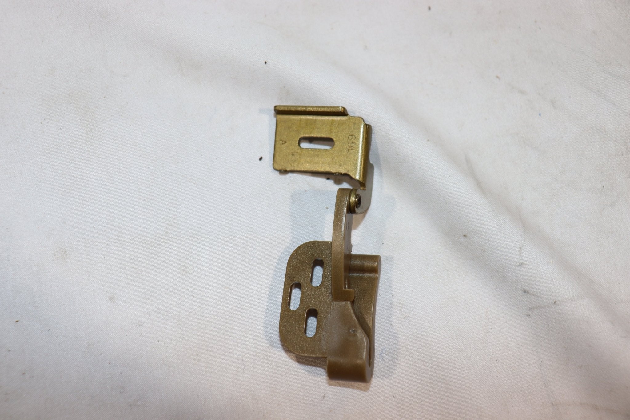 Amerock Marathon LEFT Hand Brass 1/2" Overlay Full Wrap Knife Hinge, D2665L-BB - Northside Material Brokers