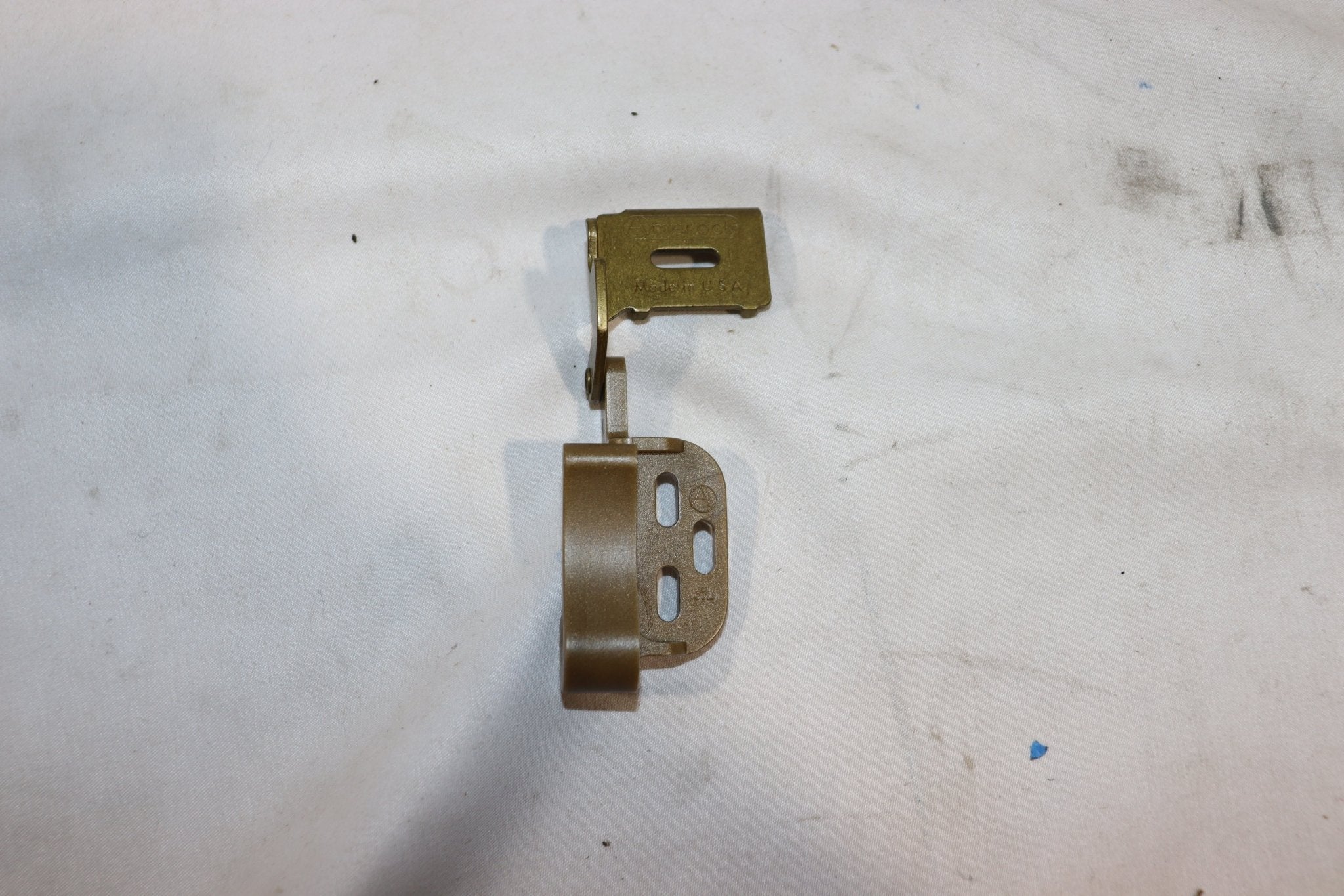 Amerock Marathon LEFT Hand Brass 1/2" Overlay Full Wrap Knife Hinge, D2665L-BB - Northside Material Brokers