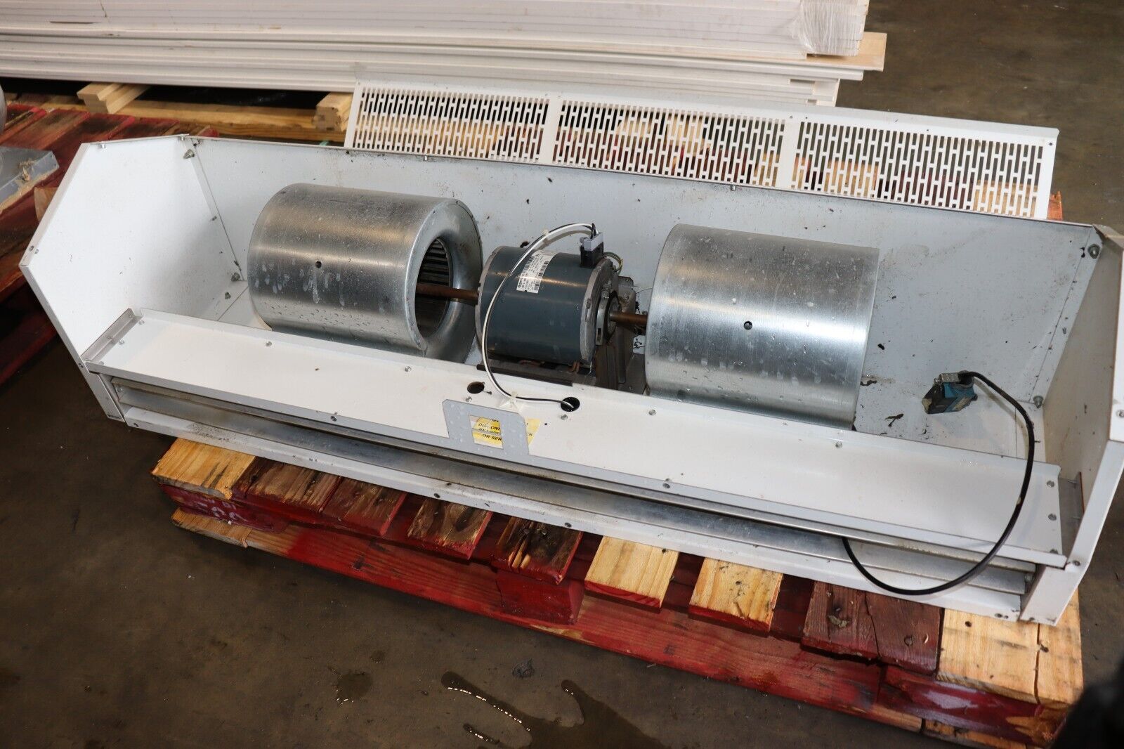 Berner SHC07-1048AA, High Performance 7 Series Air Curtain, 48 Inches Wide, USED - Northside Material Brokers