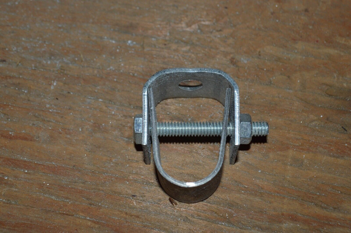 BOX OF 18 1/2 CONDUIT ROD HANGER - Northside Material Brokers