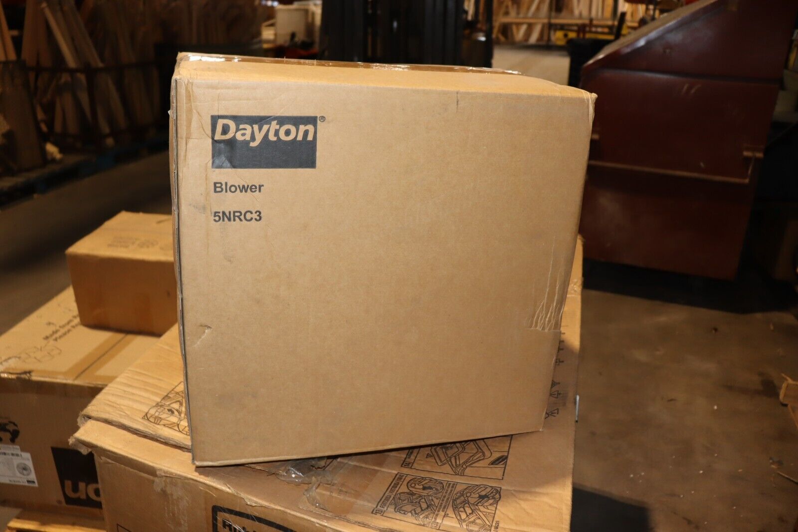 Dayton 5NRC3 Blower 9 1/2 in Wheel Dia, 6 1/2 in Wheel Wd, 10 3/8 in Discharge - Northside Material Brokers