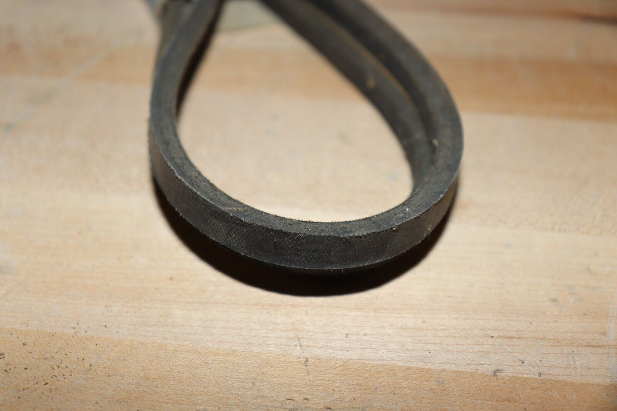 DAYTON V-Belt: 3L590, 59 in Outside Lg, 3/8 in Top Wd, 7/32 in Thick - Northside Material Brokers