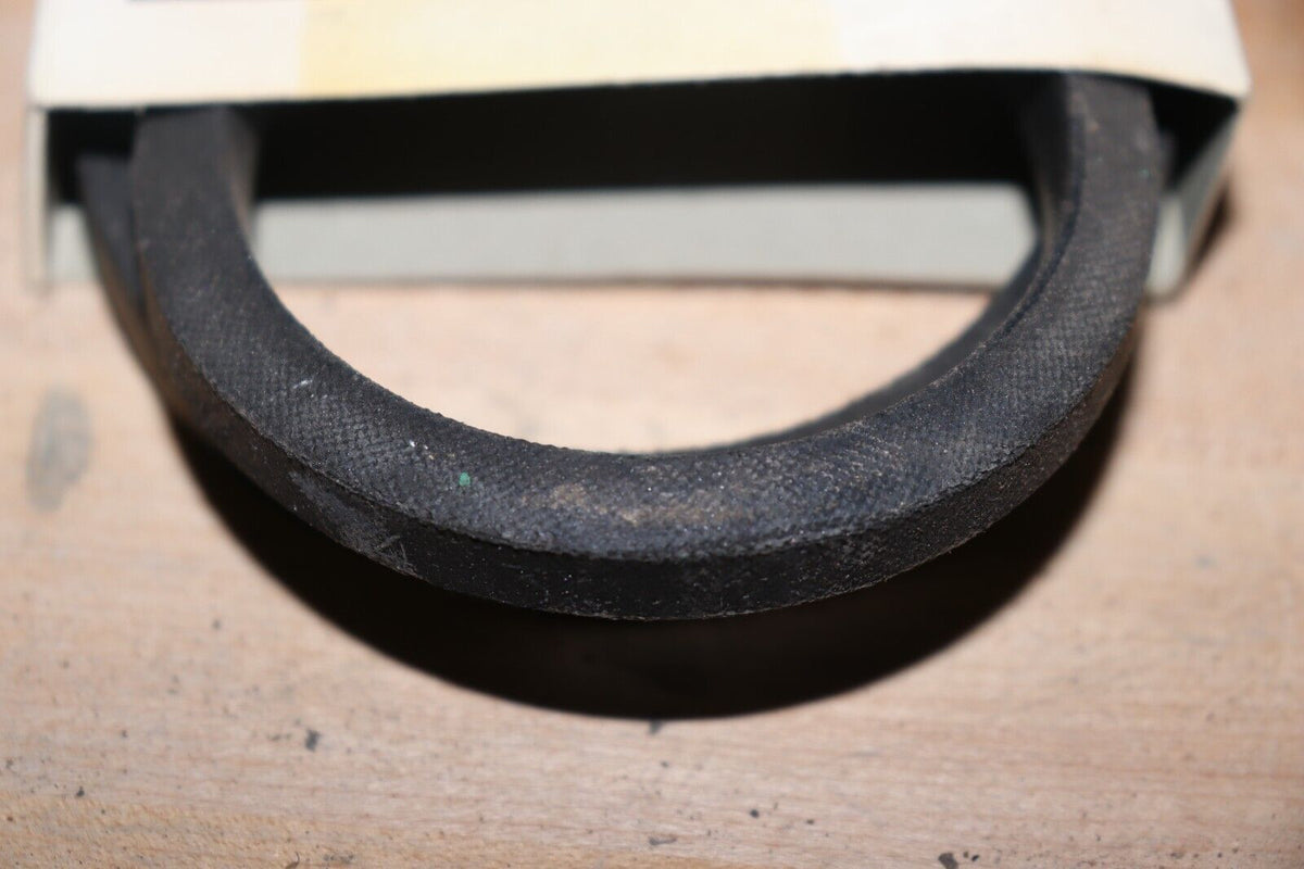 DAYTON V-Belt: A42, 44 in Outside Lg, 1/2 in Top Wd, 5/16 in Thick, 3X621 - Northside Material Brokers
