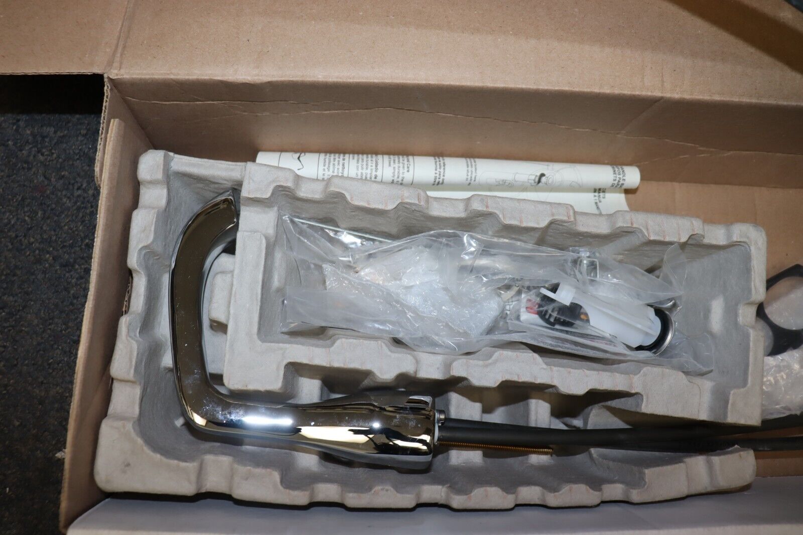 Delta Stryke Single Hole Bathroom Faucet w/ Metal Pop-Up Drain, 576-MPU-LHP-DST - Northside Material Brokers