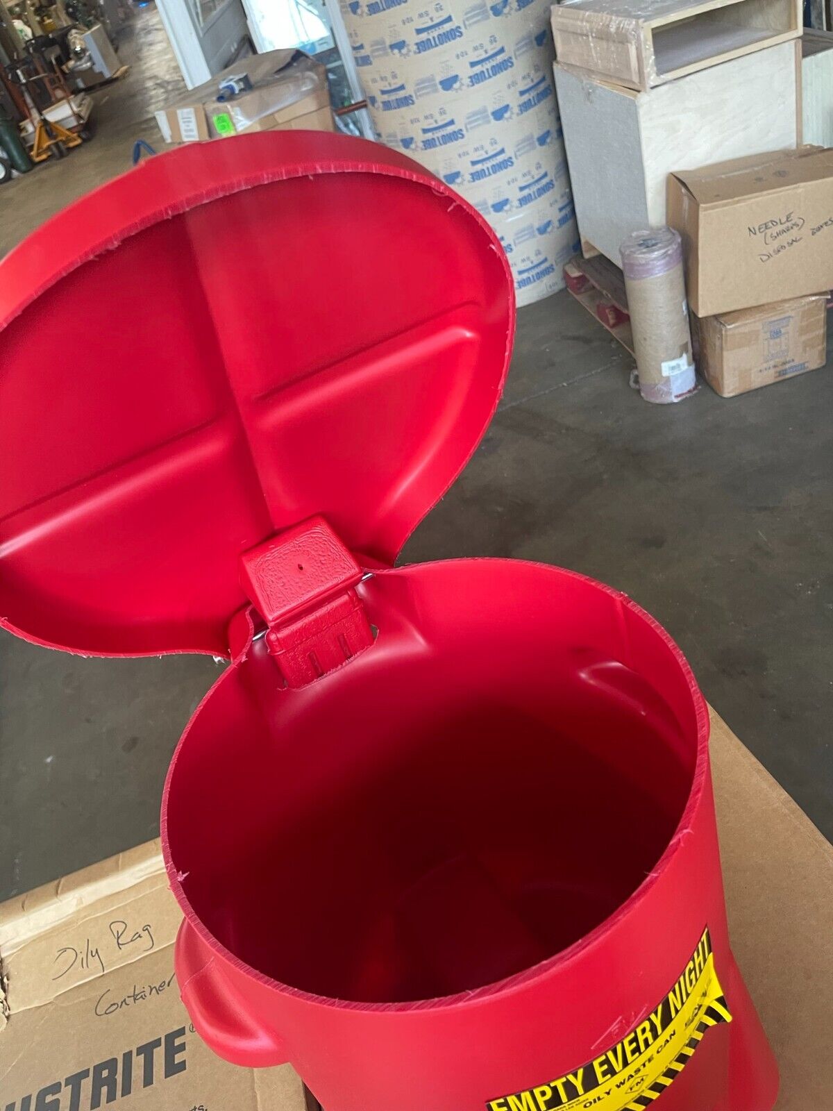 EAGLE Oily Waste Can: 6 gal Can Capacity, Polyethylene, Red, Foot Operated Self - Northside Material Brokers