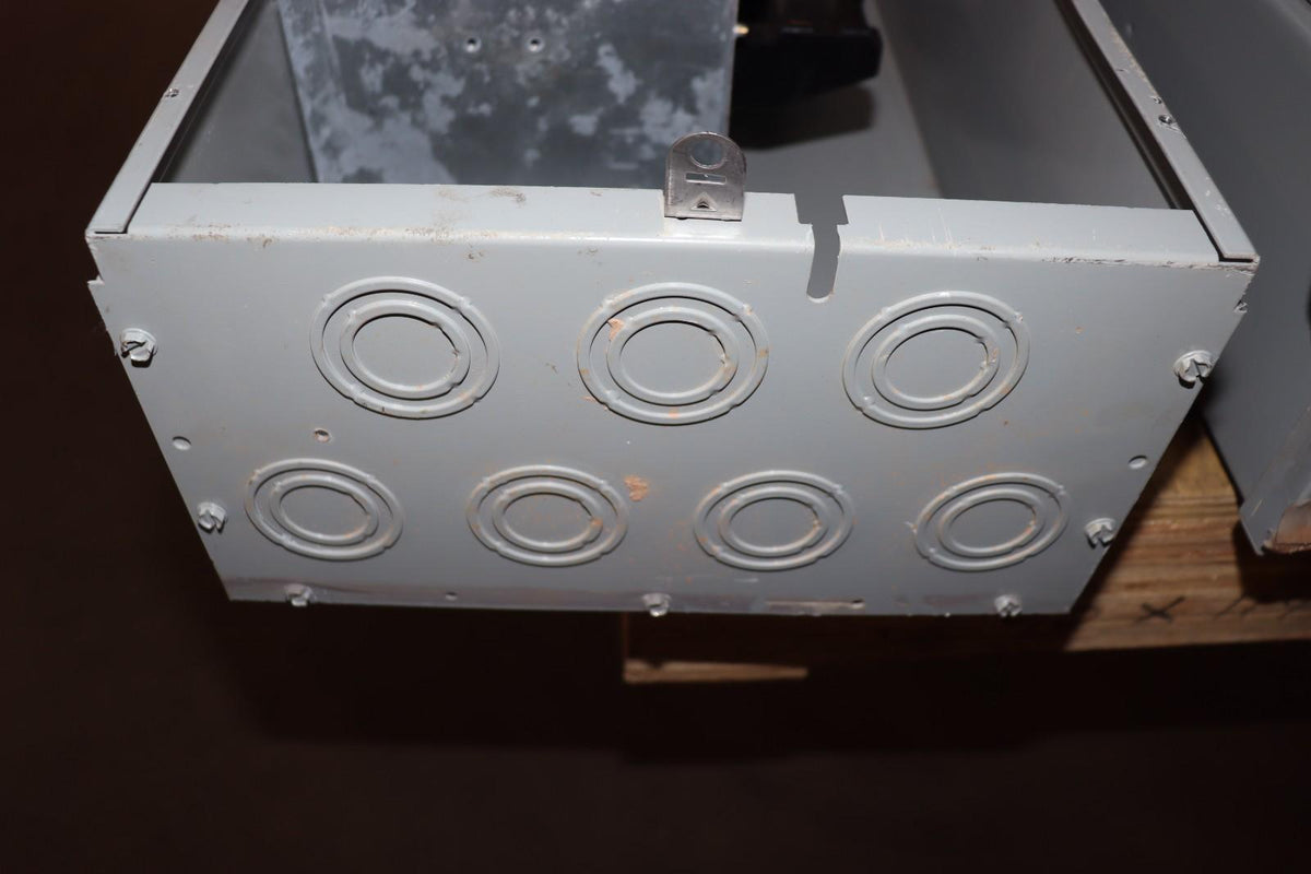 Eaton 1MM412RRL 800 Amp 4-Gang 125A 1-Phase Four Meter Socket Modular Stack Used - Northside Material Brokers