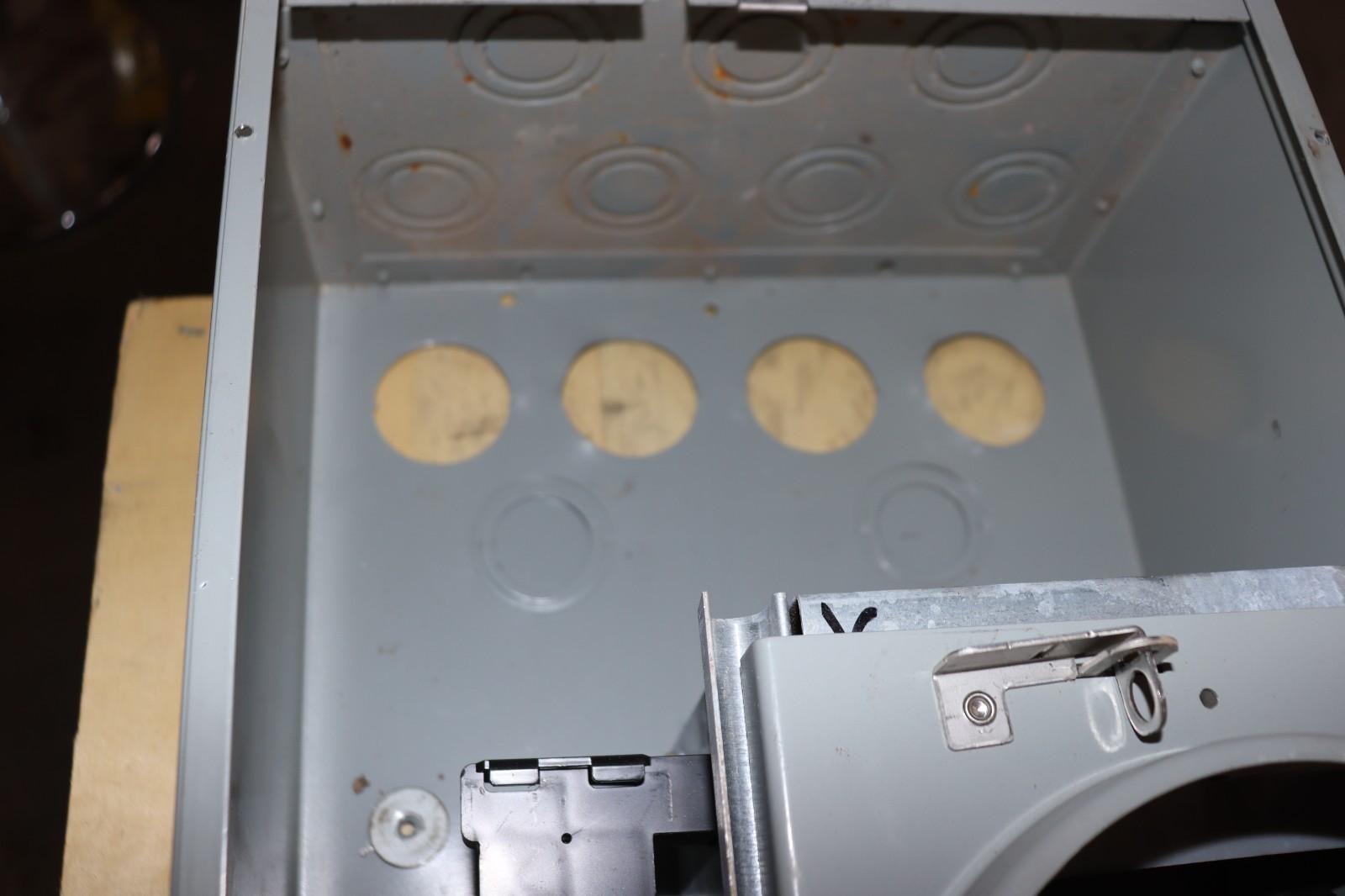 Eaton 1MM412RRL 800 Amp 4-Gang 125A 1-Phase Four Meter Socket Modular Stack Used - Northside Material Brokers