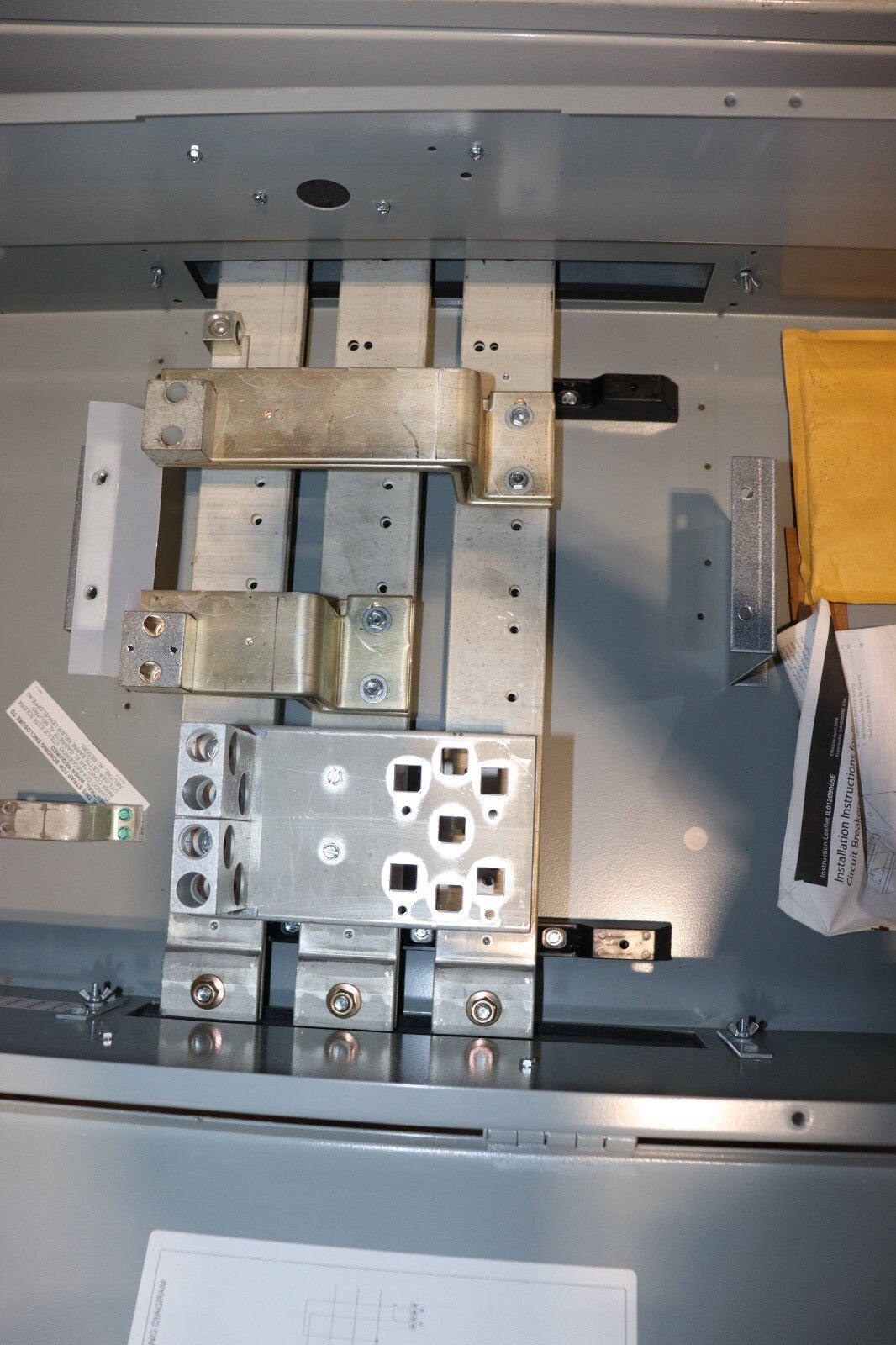 EATON Cutler Hammer 1MCB1200R Meter Main, NO BREAKER INCLUDED - Northside Material Brokers