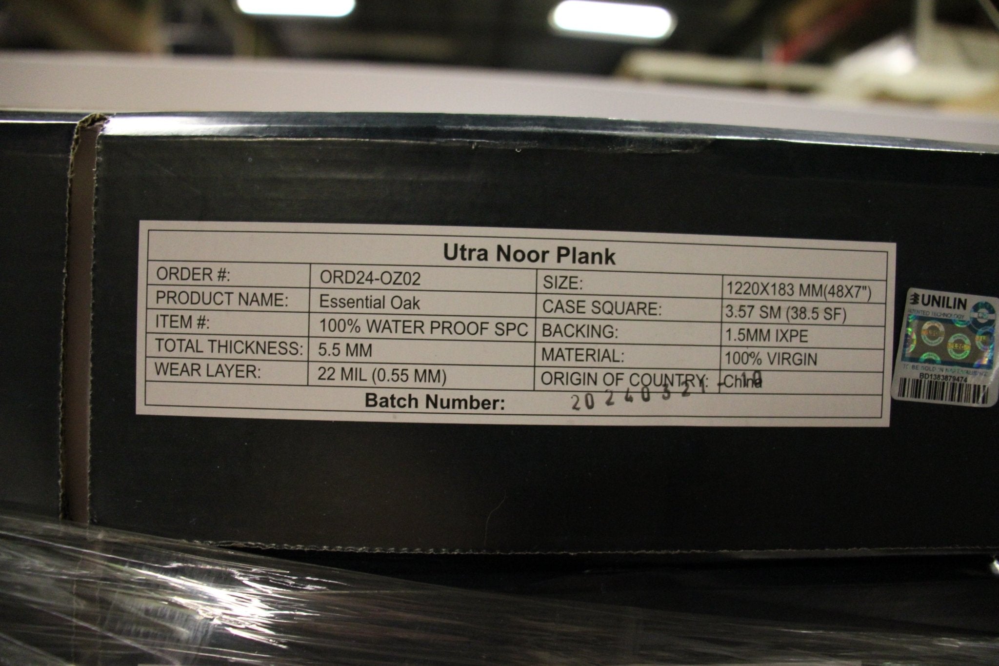 Essential Oak - SPC Premium LVP Flooring 5.5 mm / 22 mil Wear Layer 19.02 SQ FT / BOX, $1.89 / SQ FT - Northside Material Brokers