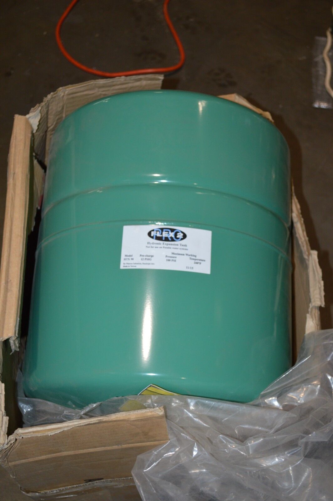 FLEX 2 PRO HTX90 HYDRONIC EXPANSION TANK - Northside Material Brokers