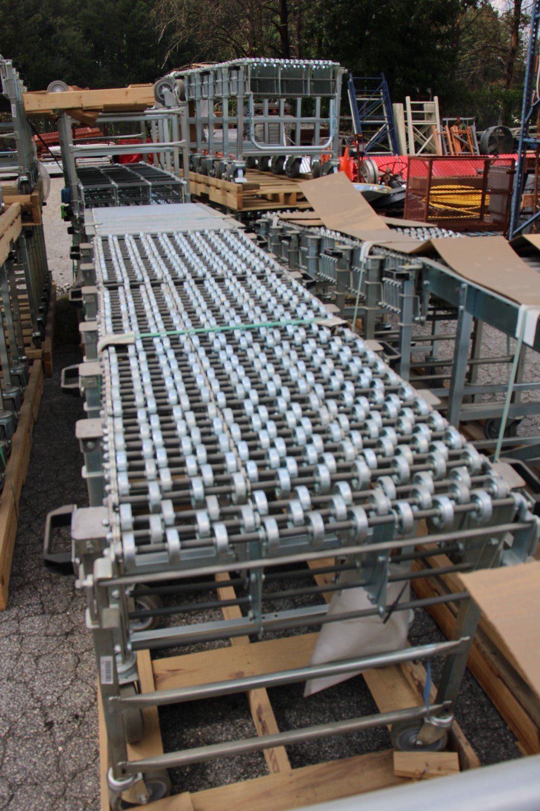 FMH Conveyors NESTAFLEX 376 Flexible Gravity Heavy Duty Conveyor - Northside Material Brokers
