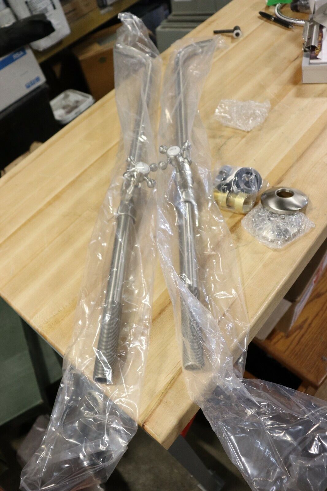 free standing Straight Supply Lines w/ stop valves, Model P0554129 - Northside Material Brokers