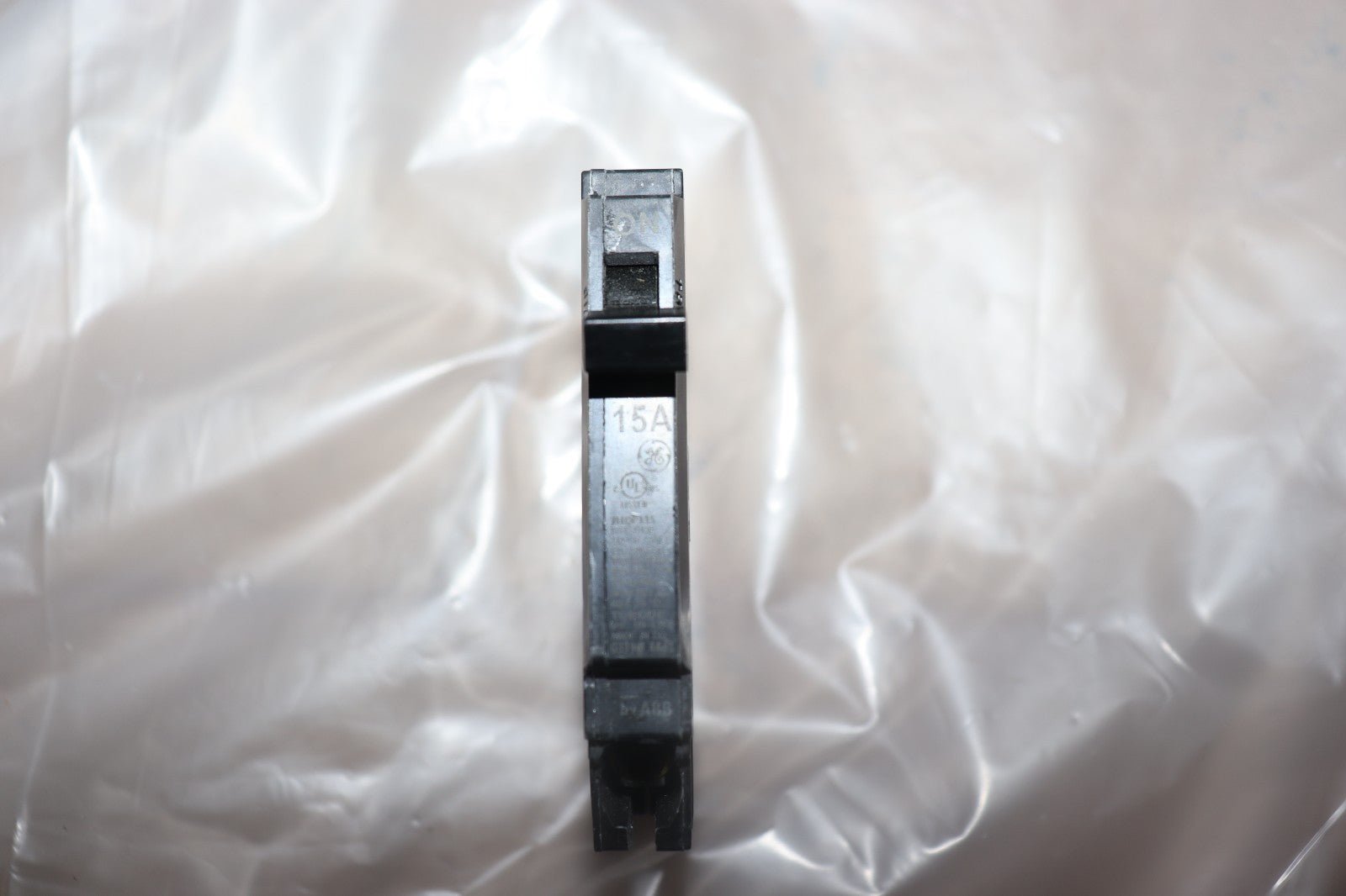 GE THQP115 15A 120V 1 POLE TYPE TQP CIRCUIT BREAKER - Northside Material Brokers