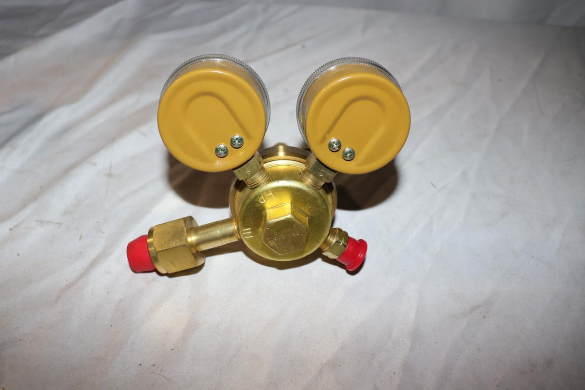 Gentec Compressed Gas Acetylene Regulator Model CGA300, 22-152Y-15-3 - Northside Material Brokers