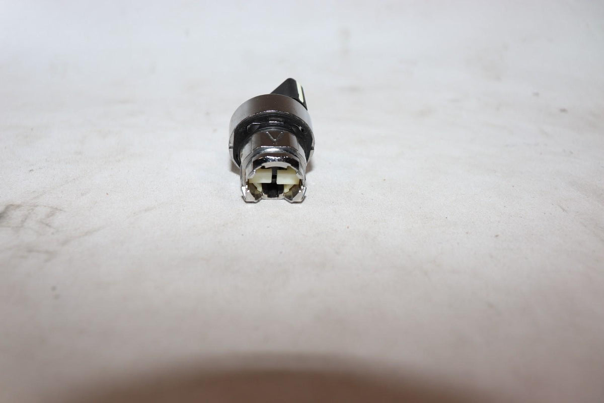 Genuine OEM, 593698001 Husqvarna Knob Start/Stop, HTC500 - Northside Material Brokers