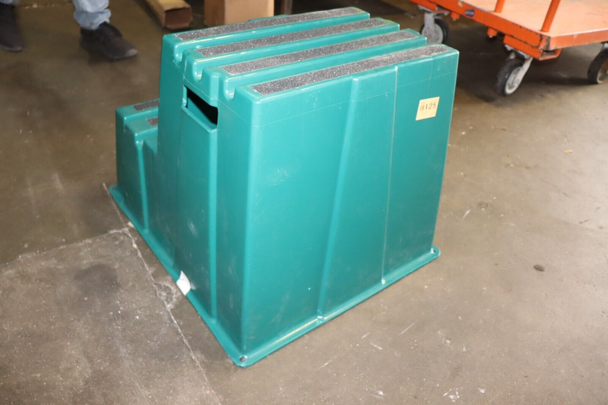 GRAINGER APPROVED Box Step: 2 Steps, 44ZJ61 - Northside Material Brokers