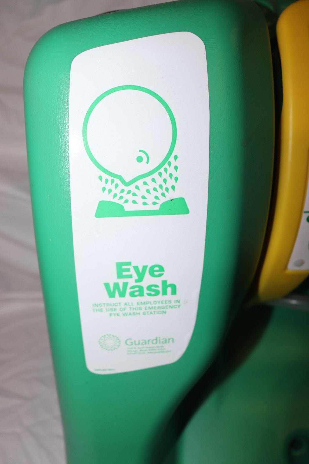 Guardian 16 Gallon G1540 Mobile Eyewash Station, Used, Clean - Northside Material Brokers