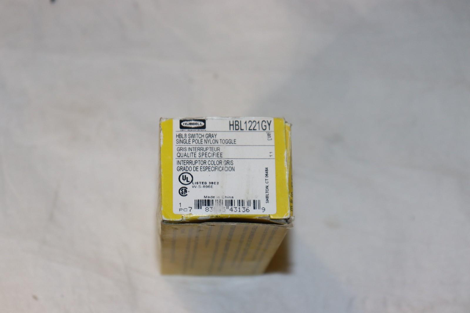 HUBBELL HBL1221GY Gray Toggle Switch, 277V, 20A, Single Pole, Nylon - Northside Material Brokers