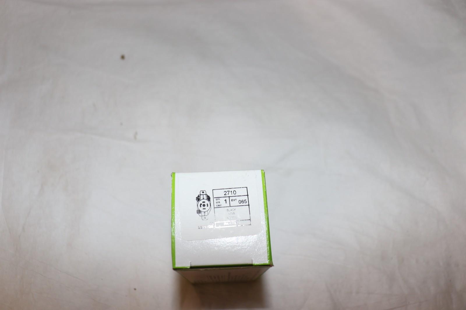 🔴Leviton 2710 30 Amp, 125/250 Volt Flush Mount Locking Receptacle Grounding‼️ - Northside Material Brokers