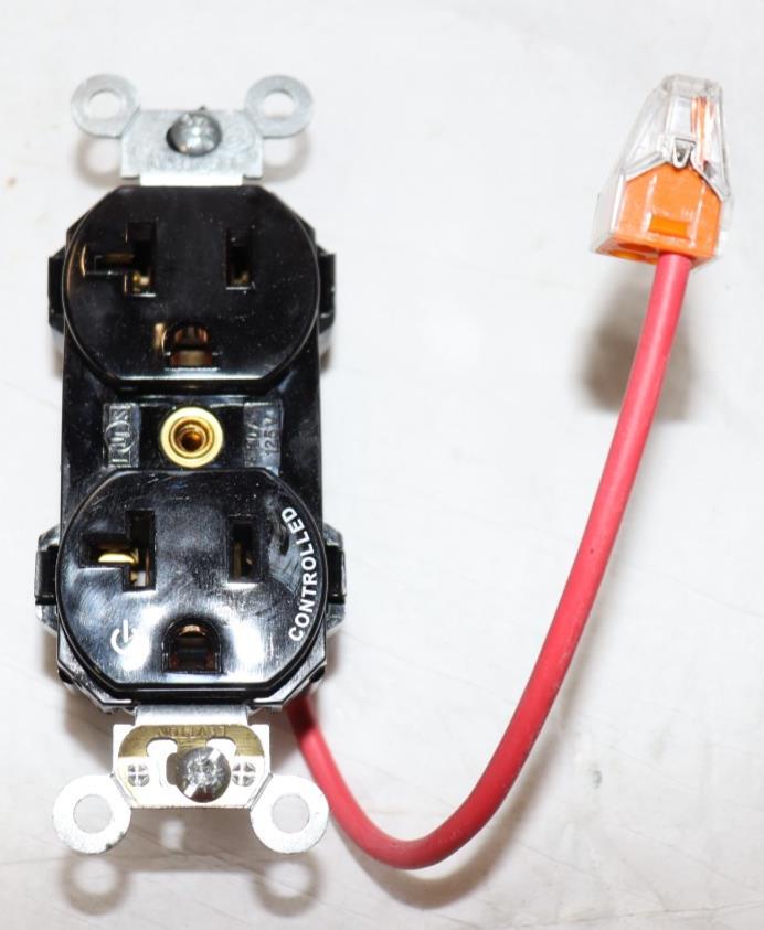 Leviton M5362-1CE Split Control 20A 125V 5-20R Industrial Black, Lev-Lock - Northside Material Brokers