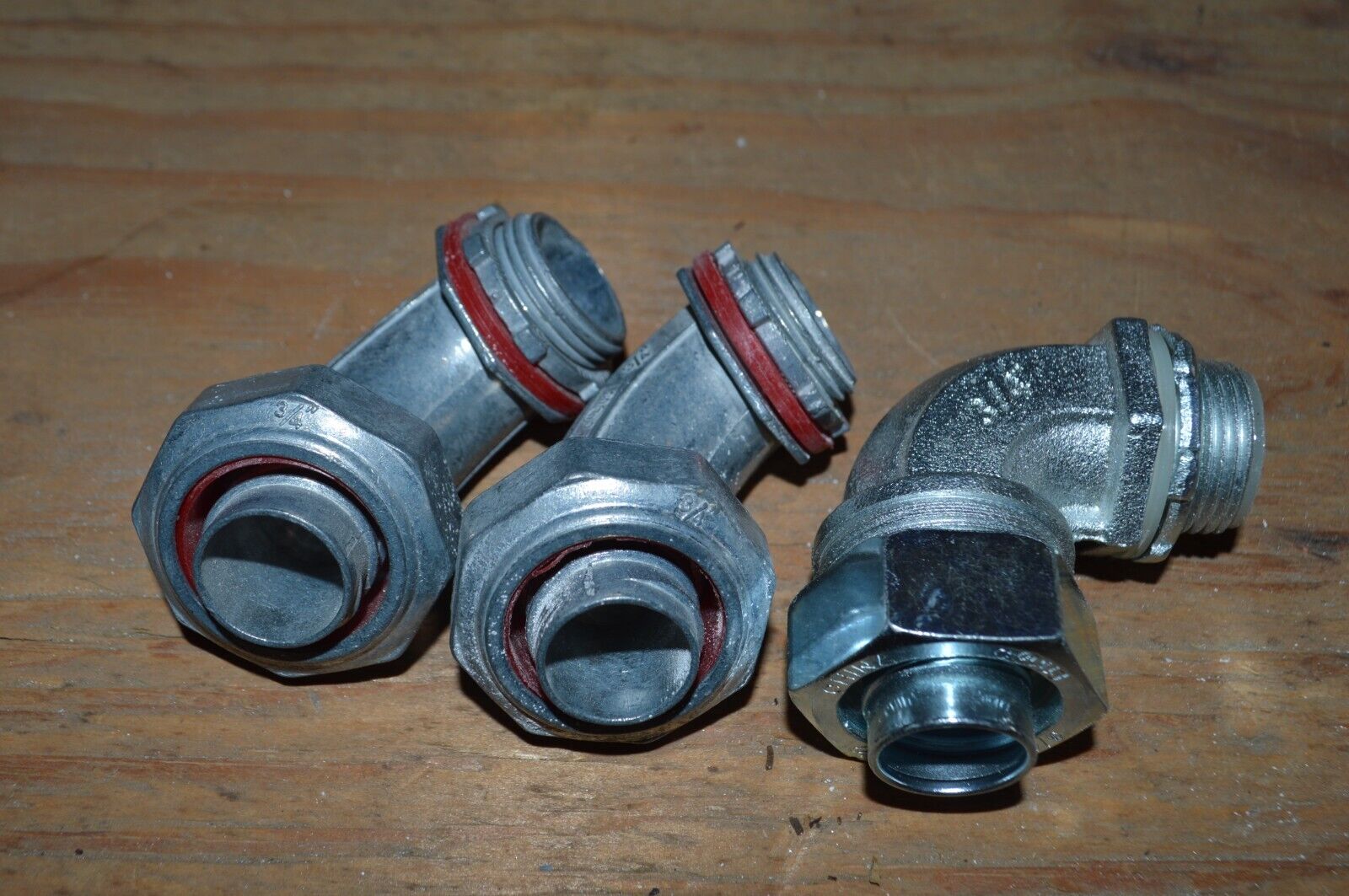 (LOT OF 3) 3/4 LIQUIDTIGHT 90 DEGREE ELBOWS ***SEE PICTURES*** - Northside Material Brokers