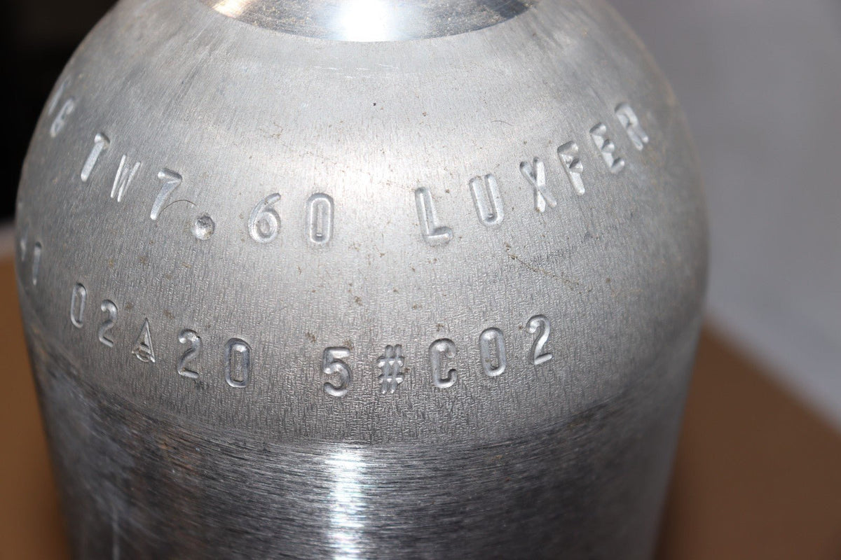 Luxfer Aluminum TC-3ALM124. T3.45kg 5 co2 Tank - Northside Material Brokers