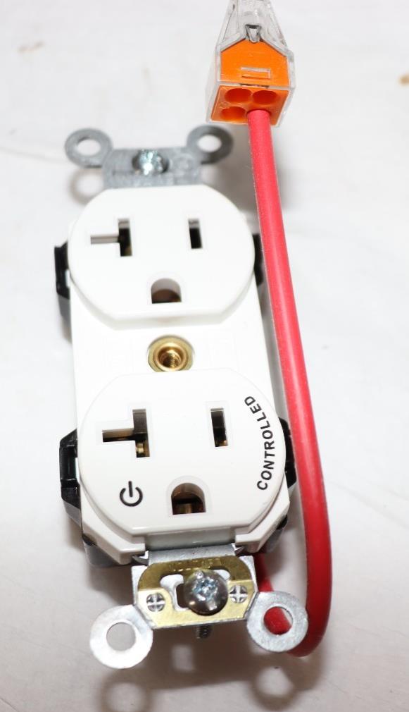 M5362-1CW Leviton Controlled Receptacle 20A 125VAC, Lev-Lock NIB - Northside Material Brokers