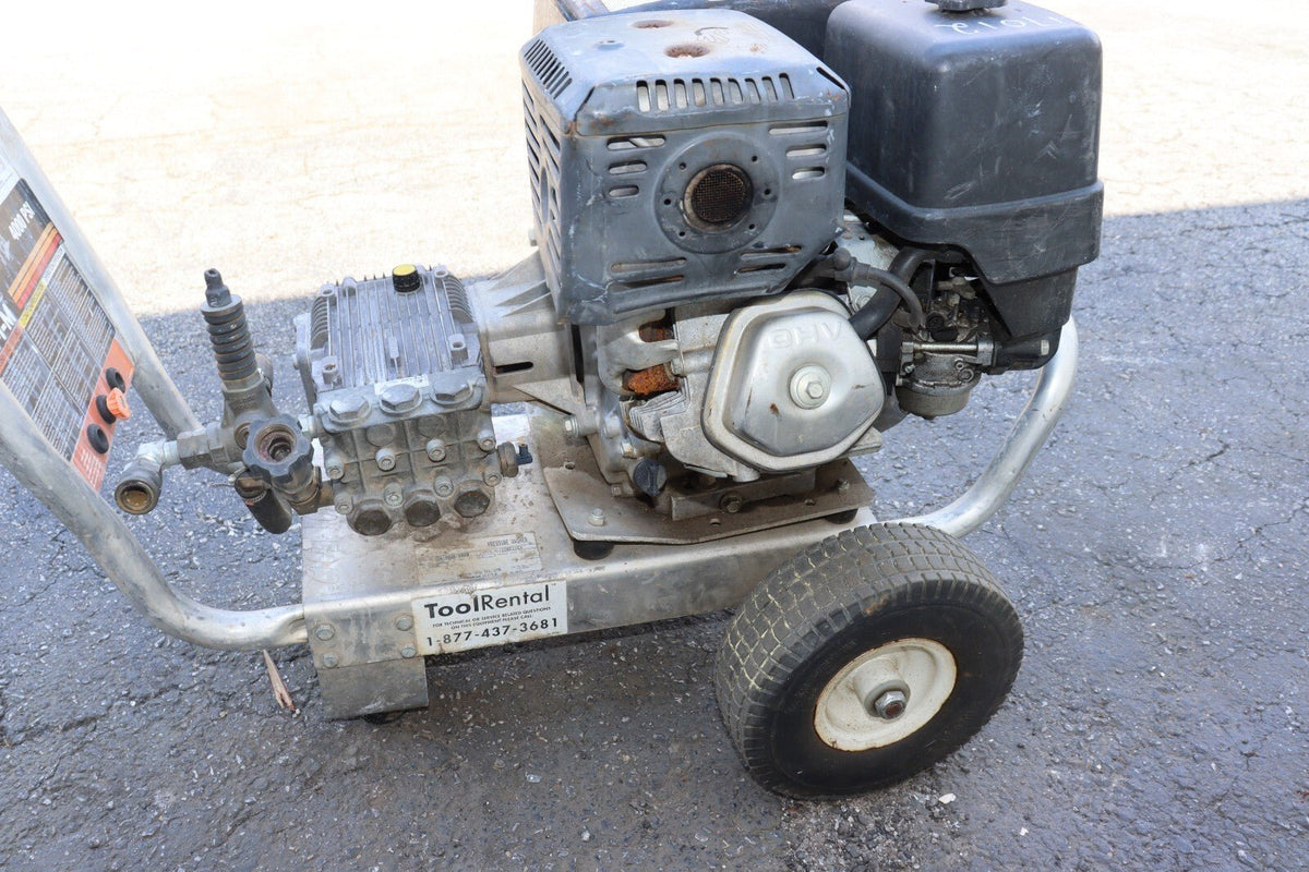 Mi-T-M Professional 4000 PSI Honda 390CC Motor Pressure Washer, Great Shape - Northside Material Brokers