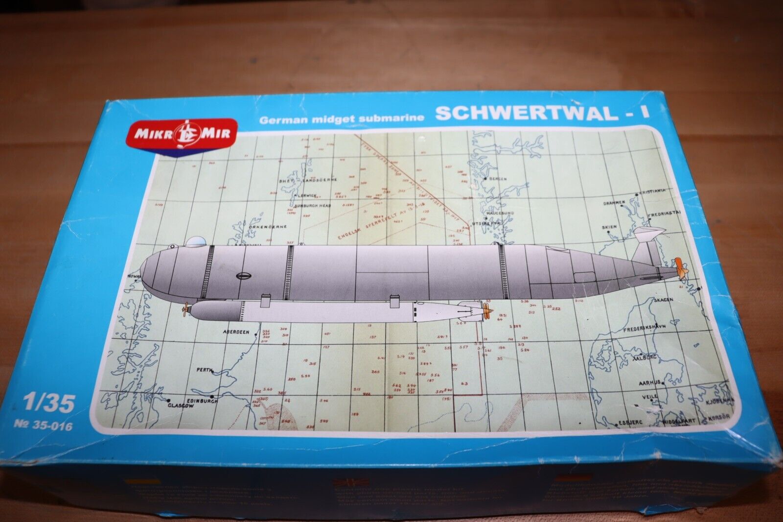Mikro Mir 35-016 - 1/35"Schwertwal-I, German Midget Submarine Scale Model Kit - Northside Material Brokers